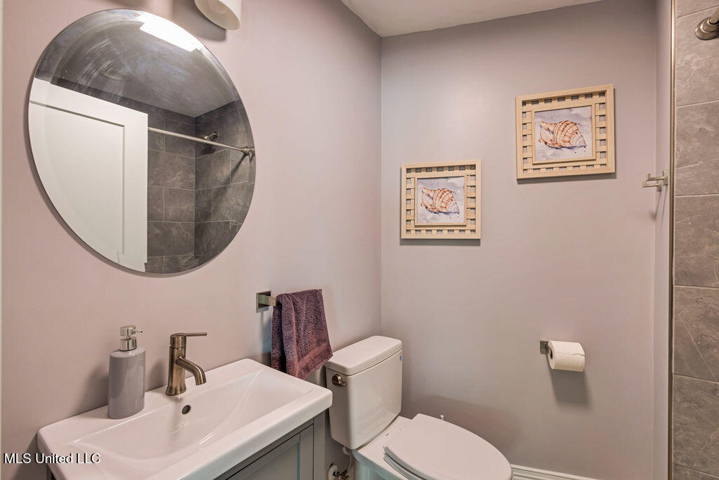 5333 E Belle Fontaine Road