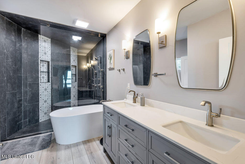 5333 E Belle Fontaine Road