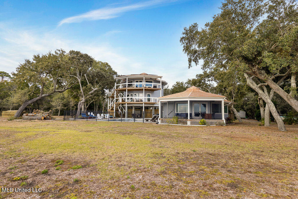 5333 E Belle Fontaine Road