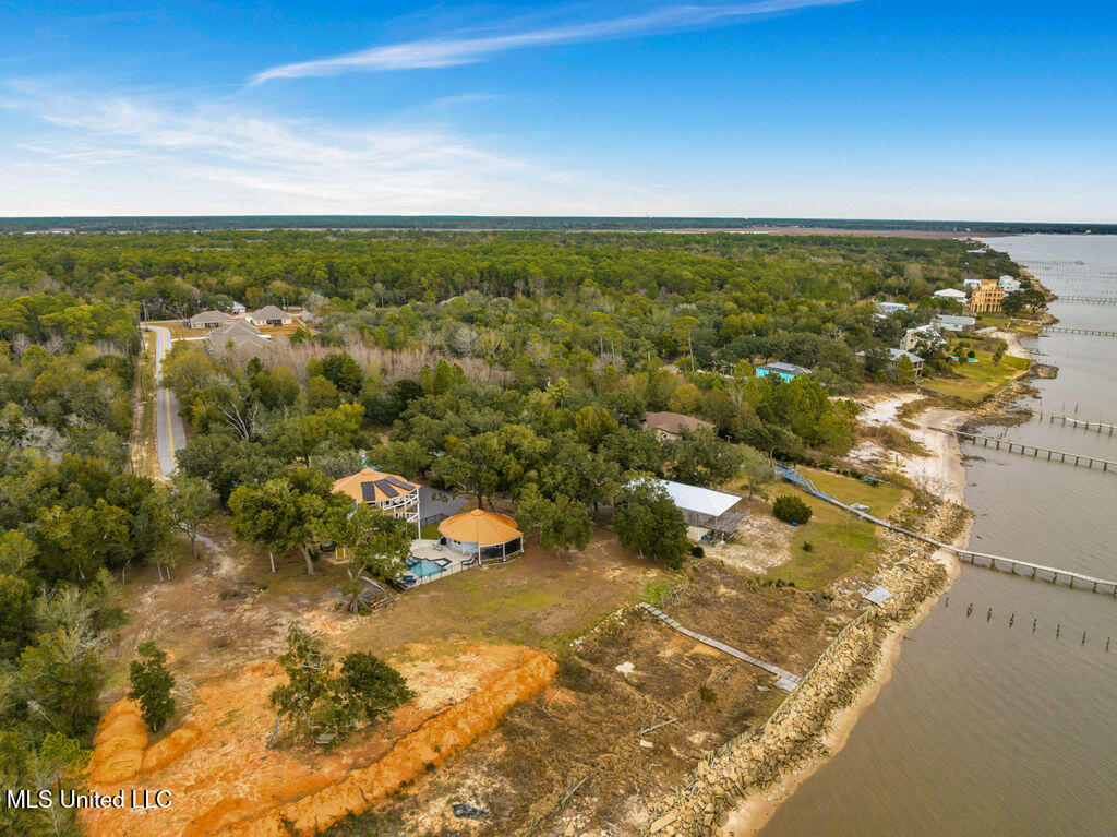 5333 E Belle Fontaine Road