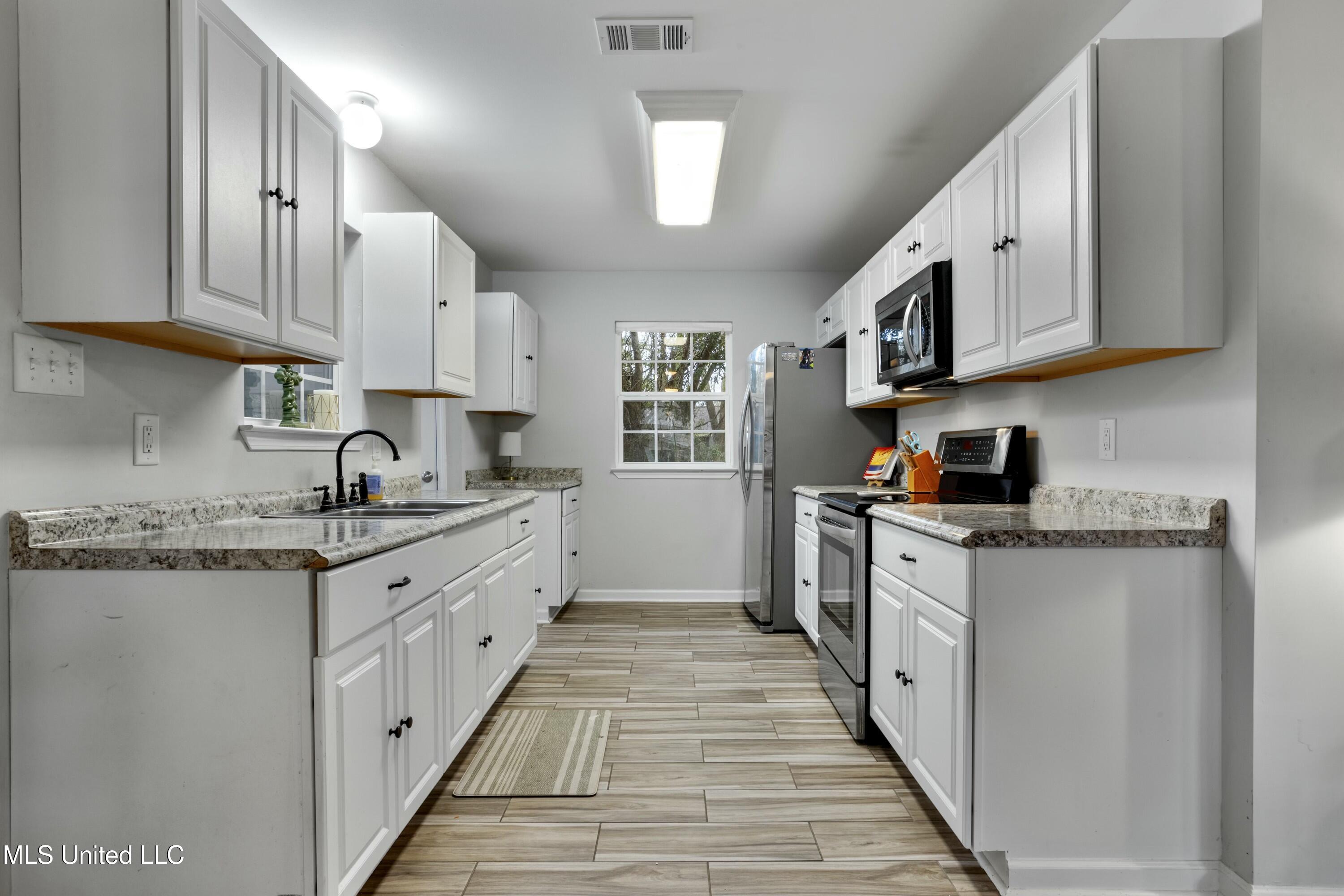 115 Hickory Drive