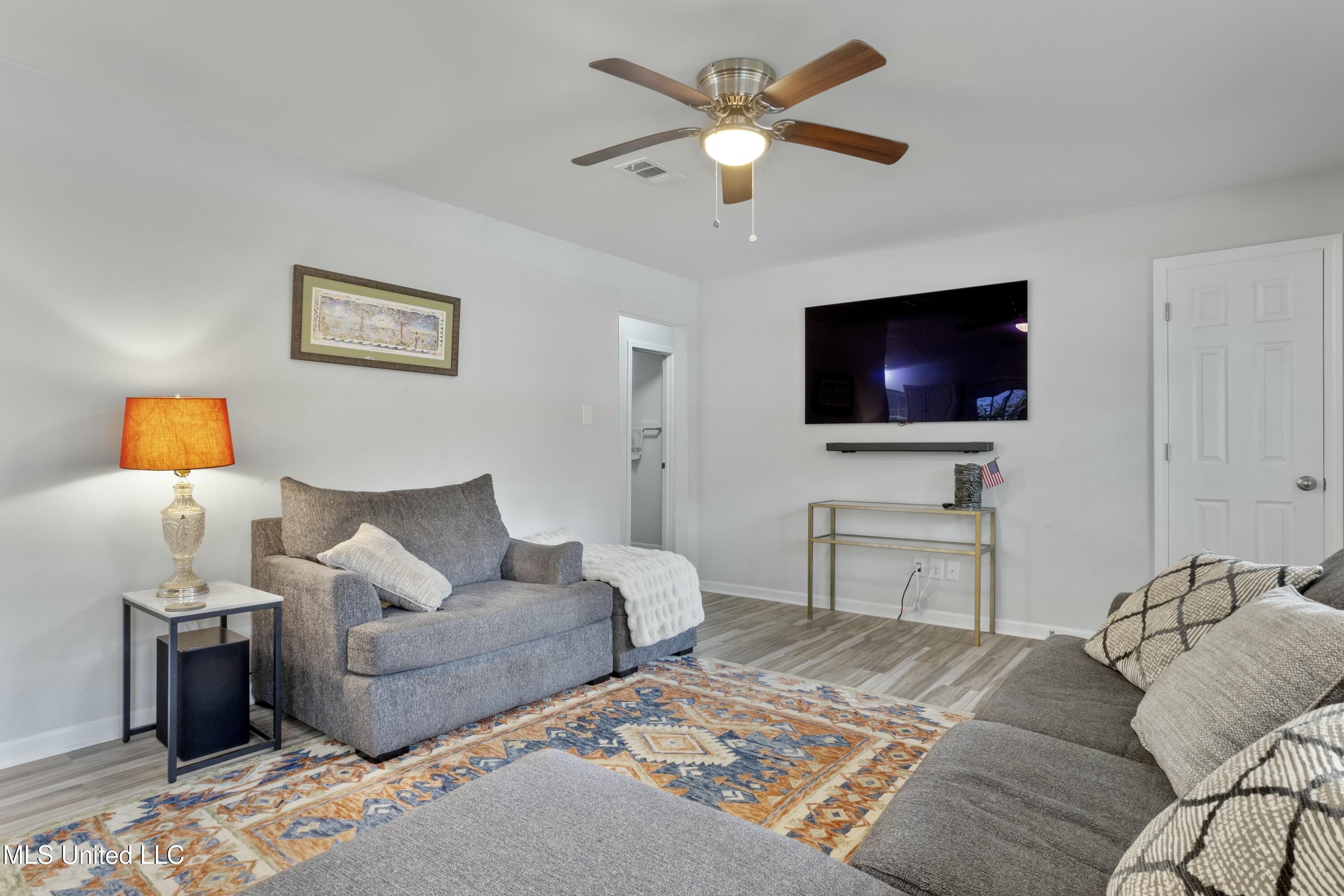 115 Hickory Drive