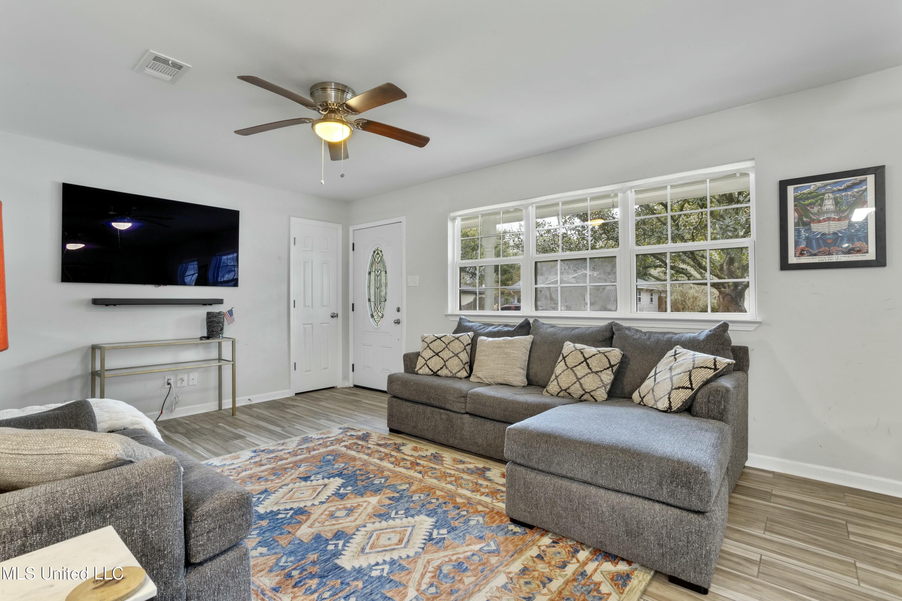 115 Hickory Drive