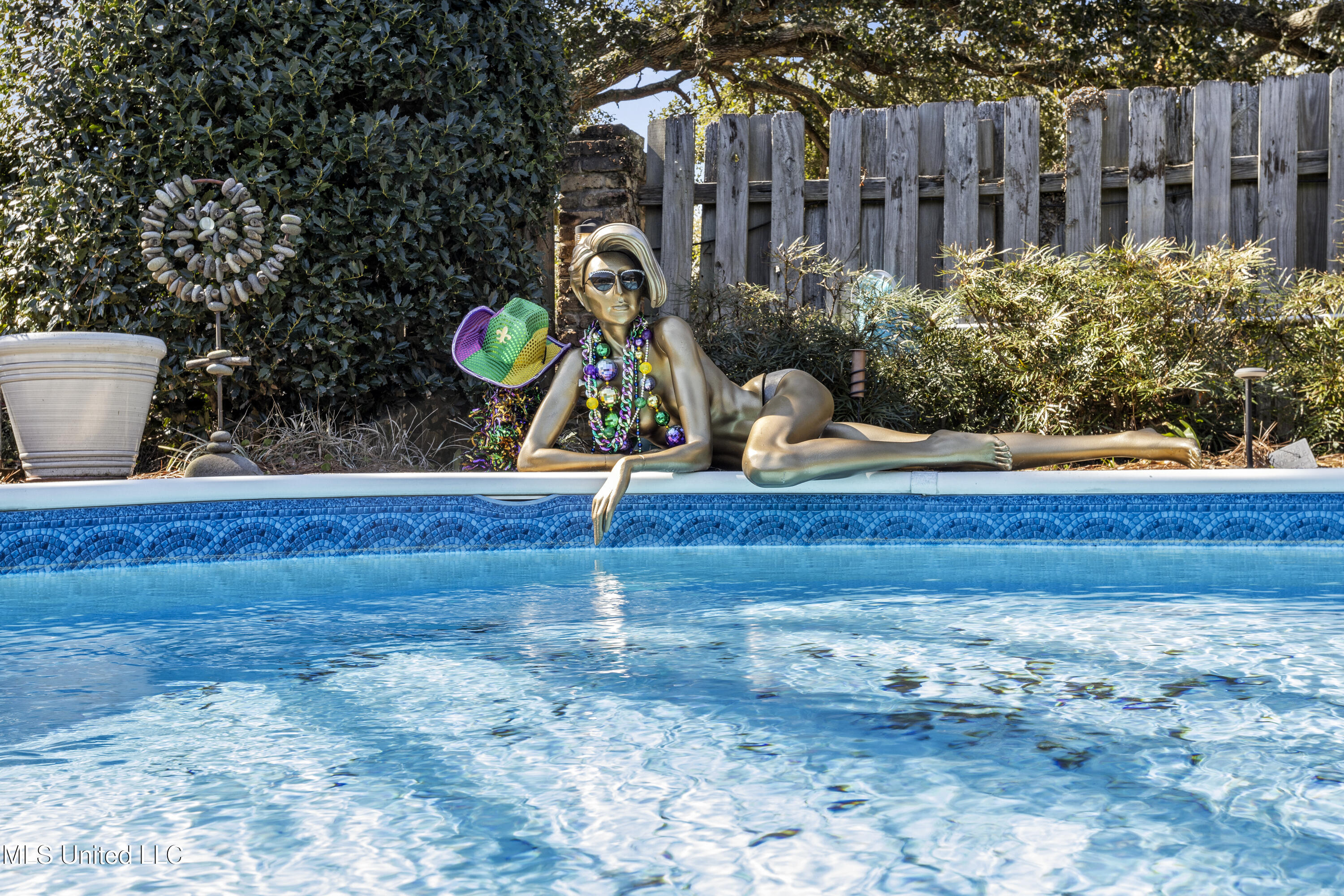 1017 Eastwood Street