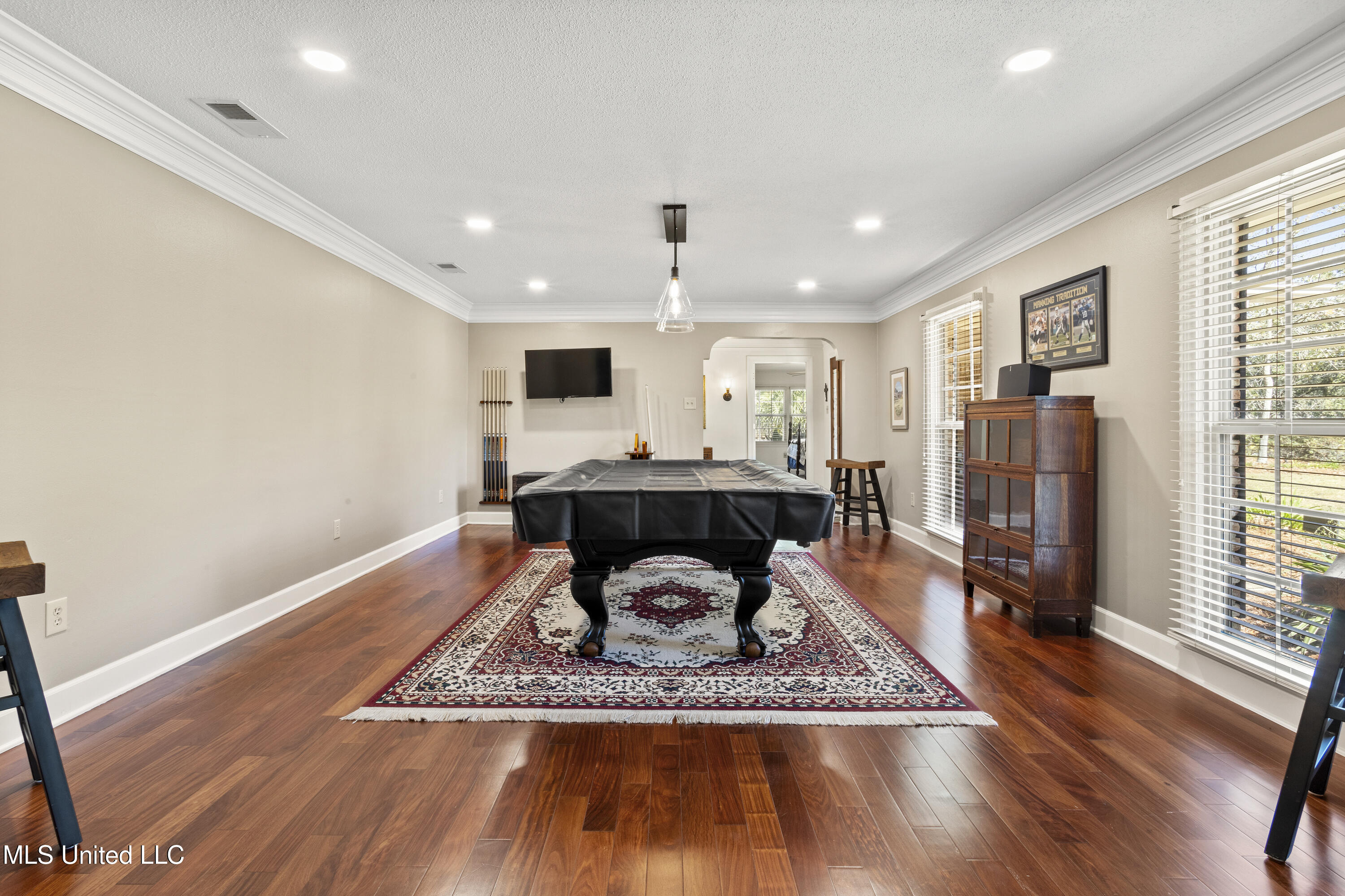 1017 Eastwood Street