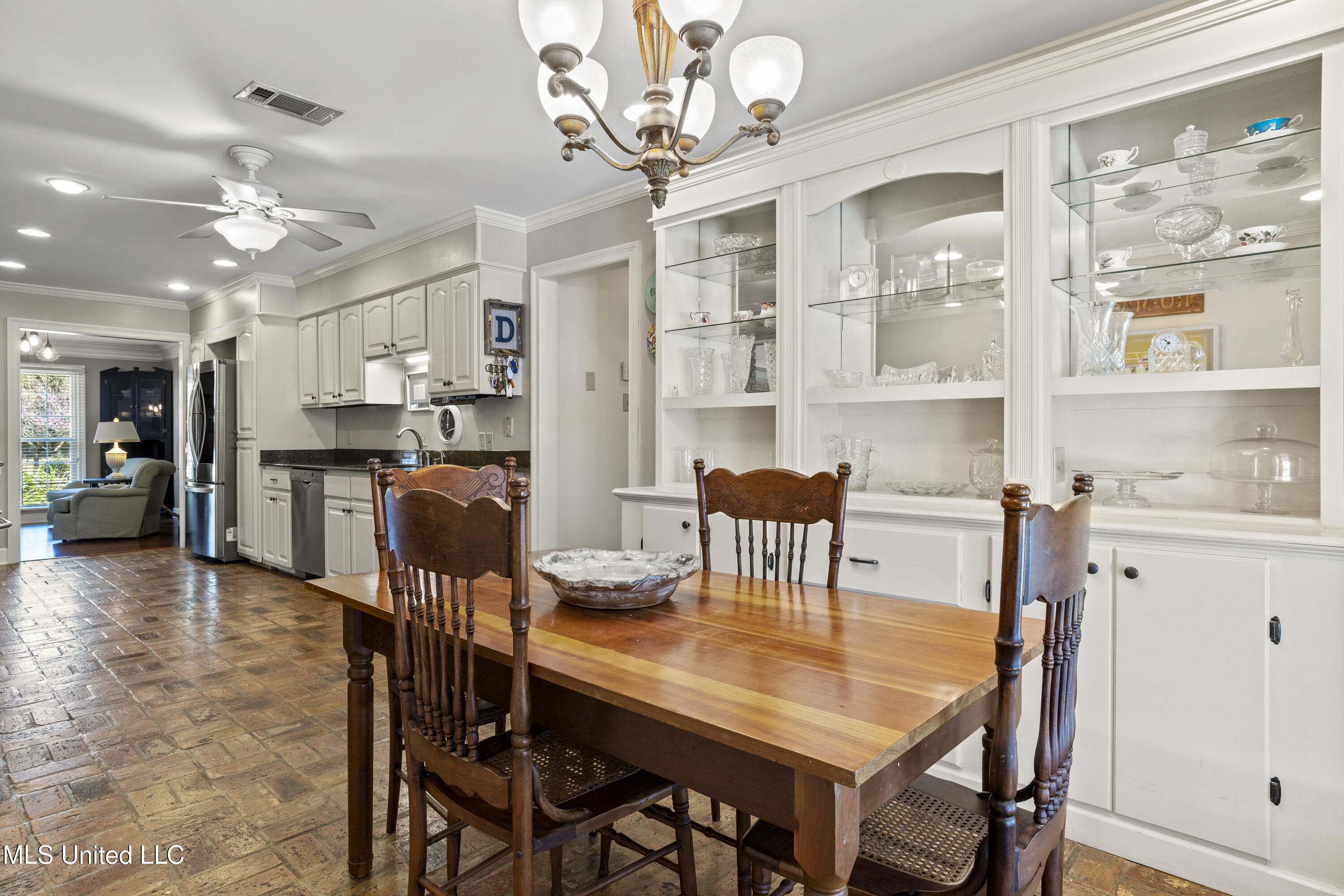 1017 Eastwood Street