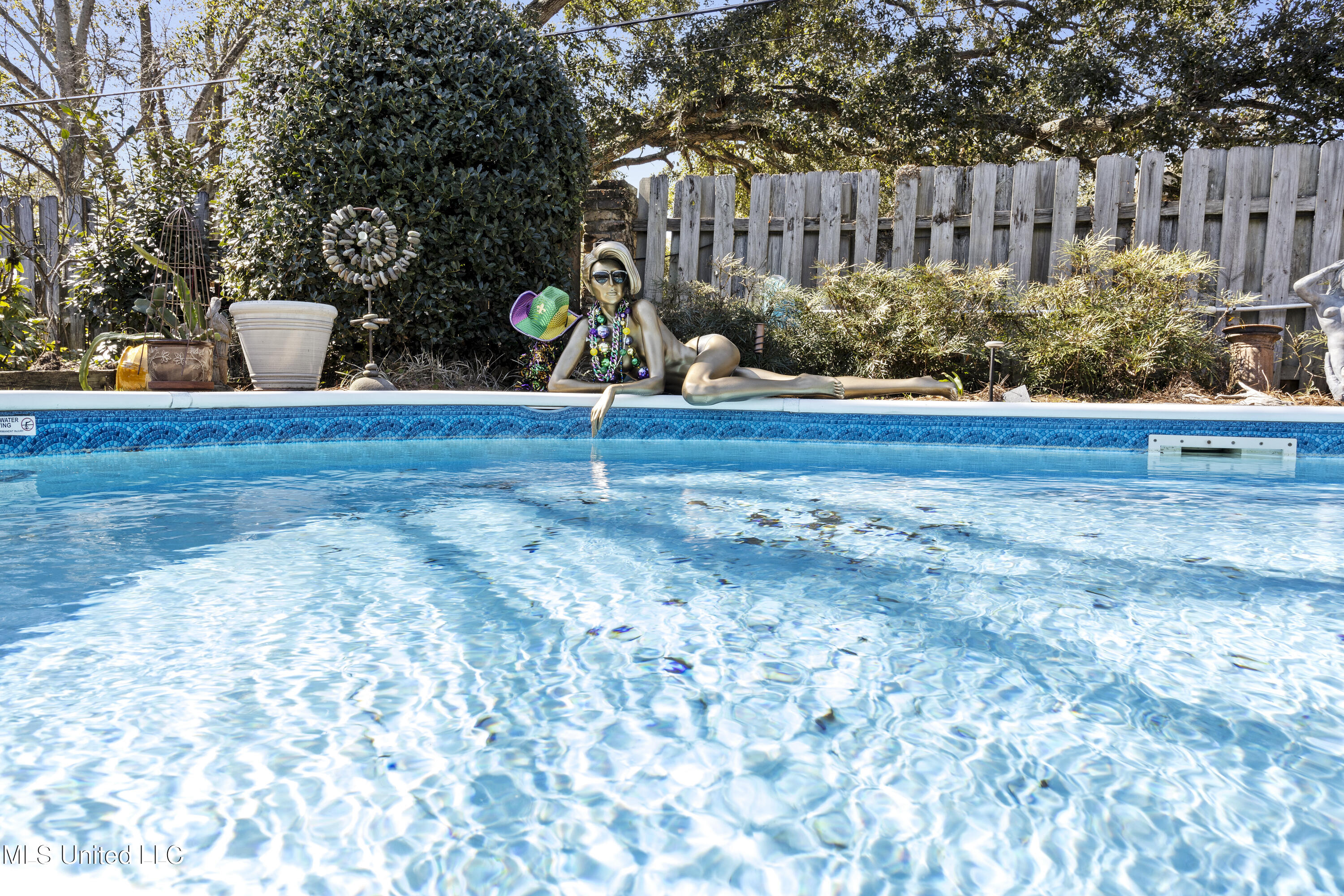 1017 Eastwood Street