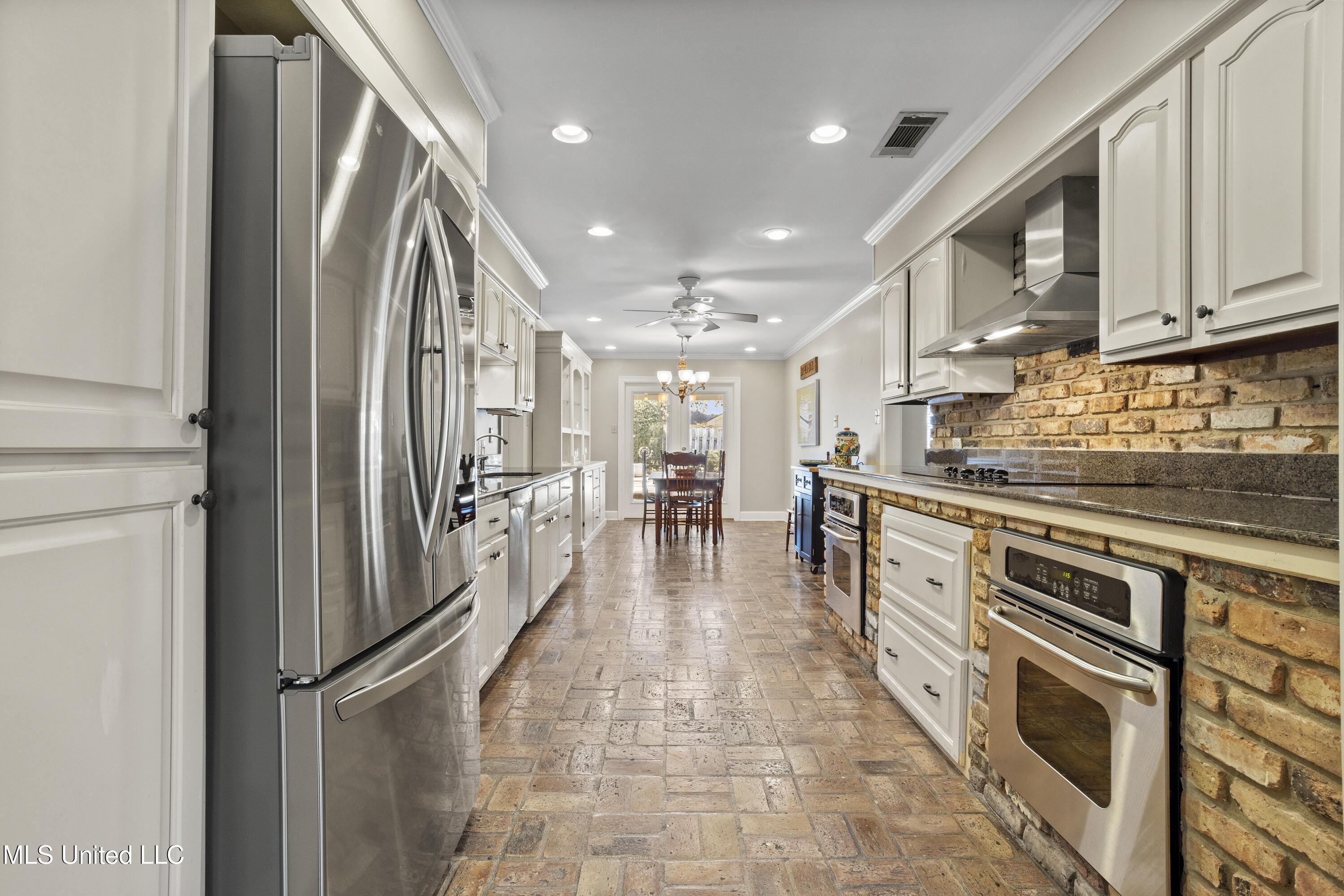 1017 Eastwood Street