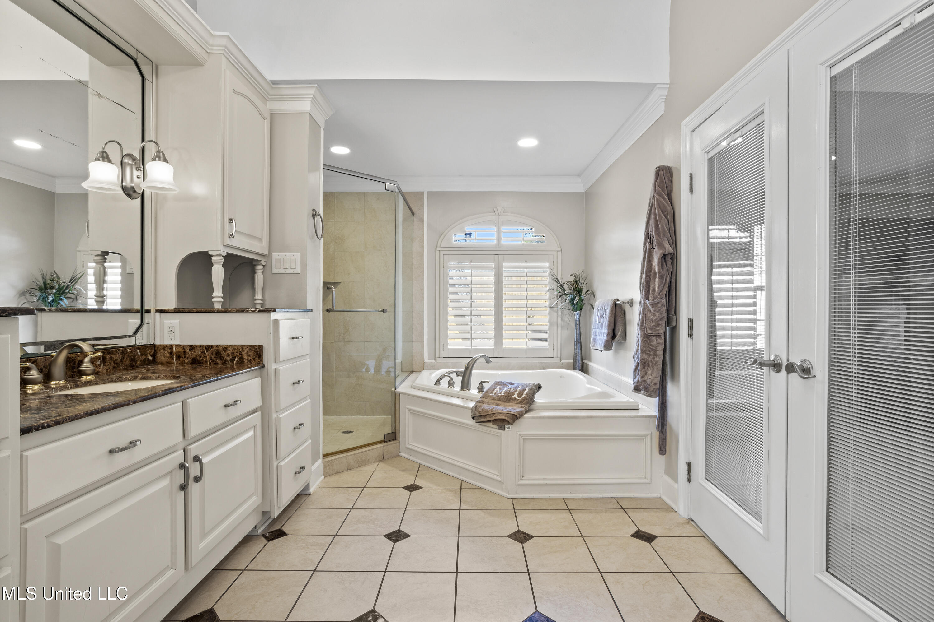 1017 Eastwood Street