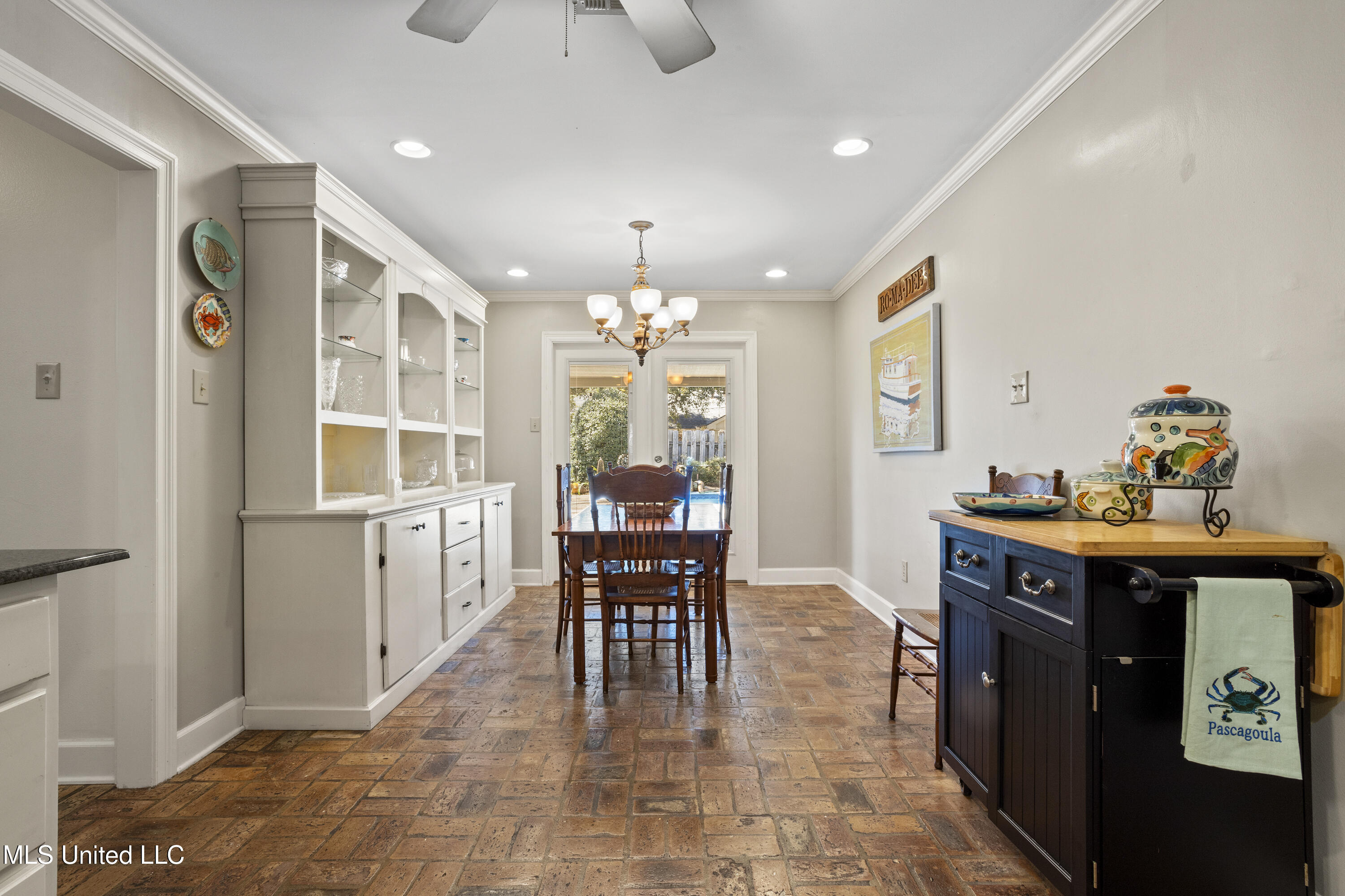 1017 Eastwood Street