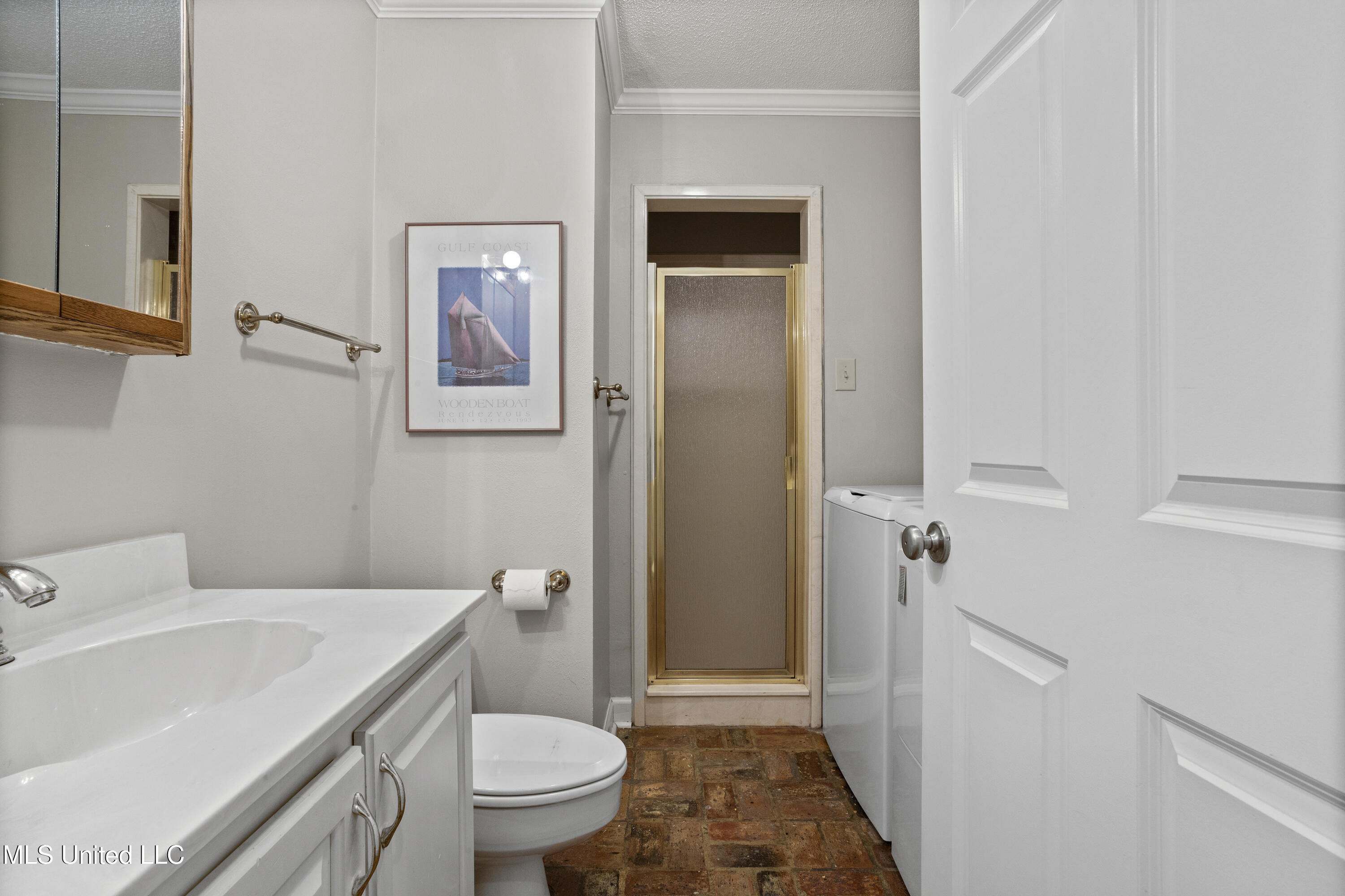 1017 Eastwood Street