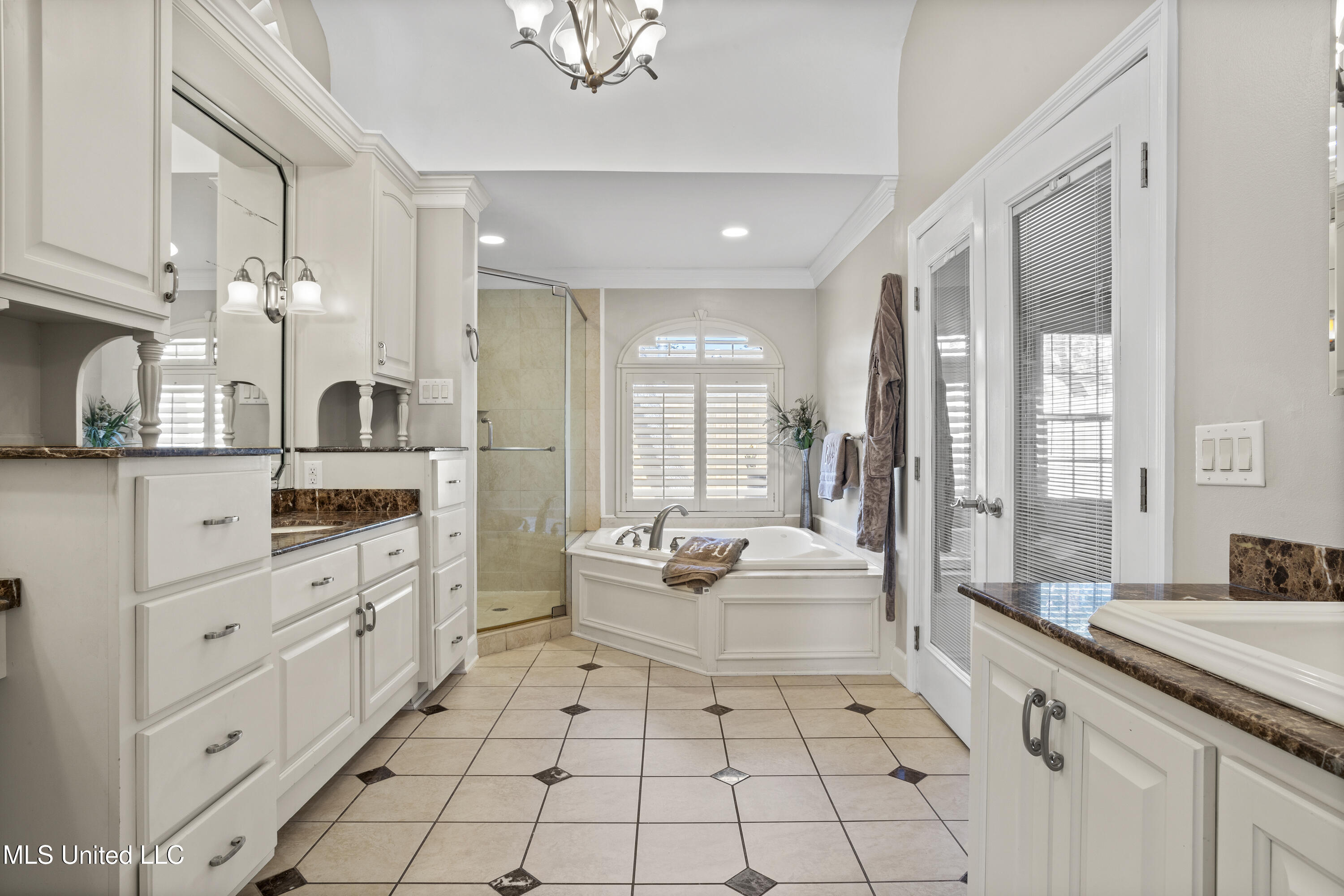 1017 Eastwood Street