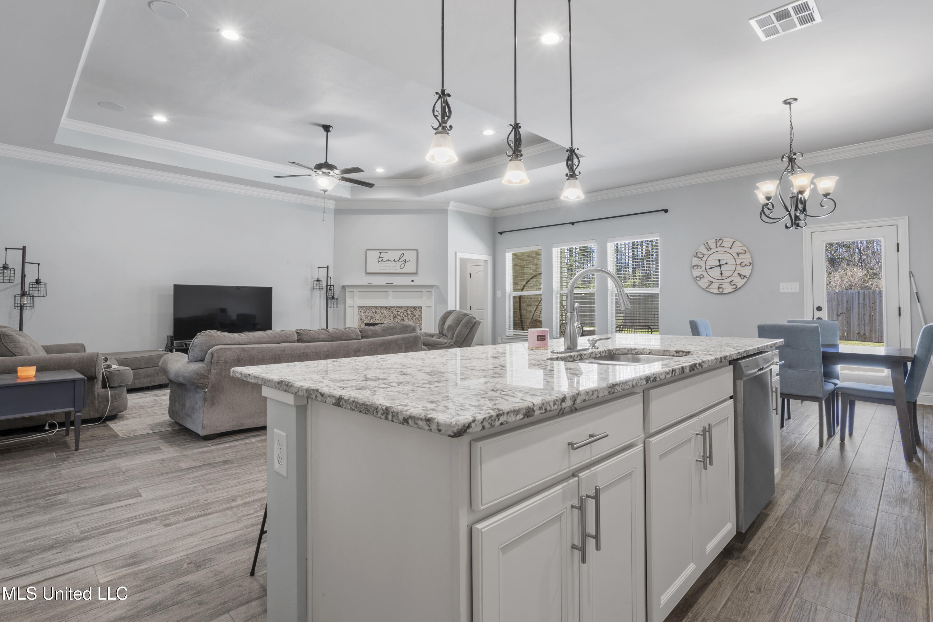 11829 Smokey Court