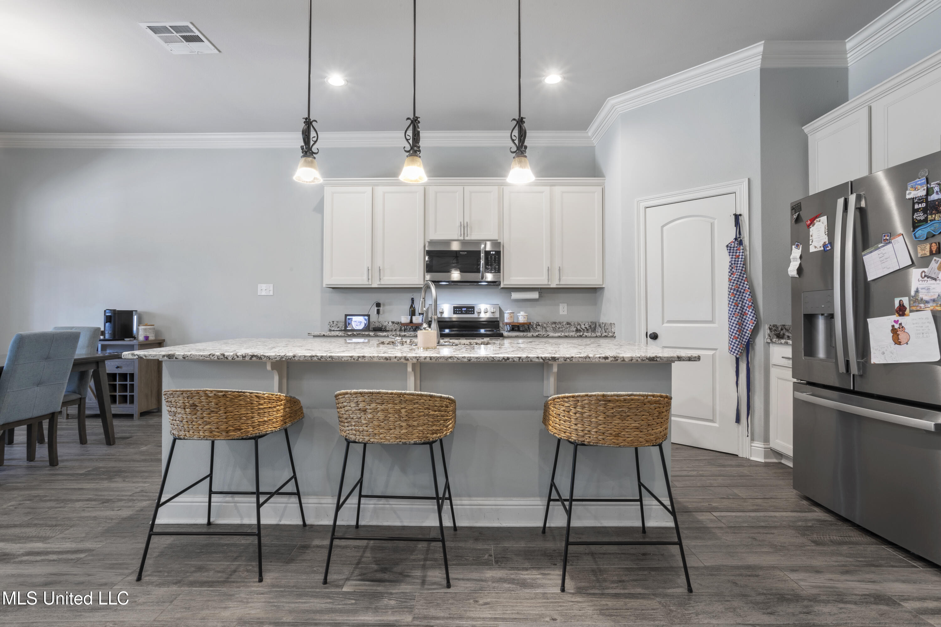 11829 Smokey Court