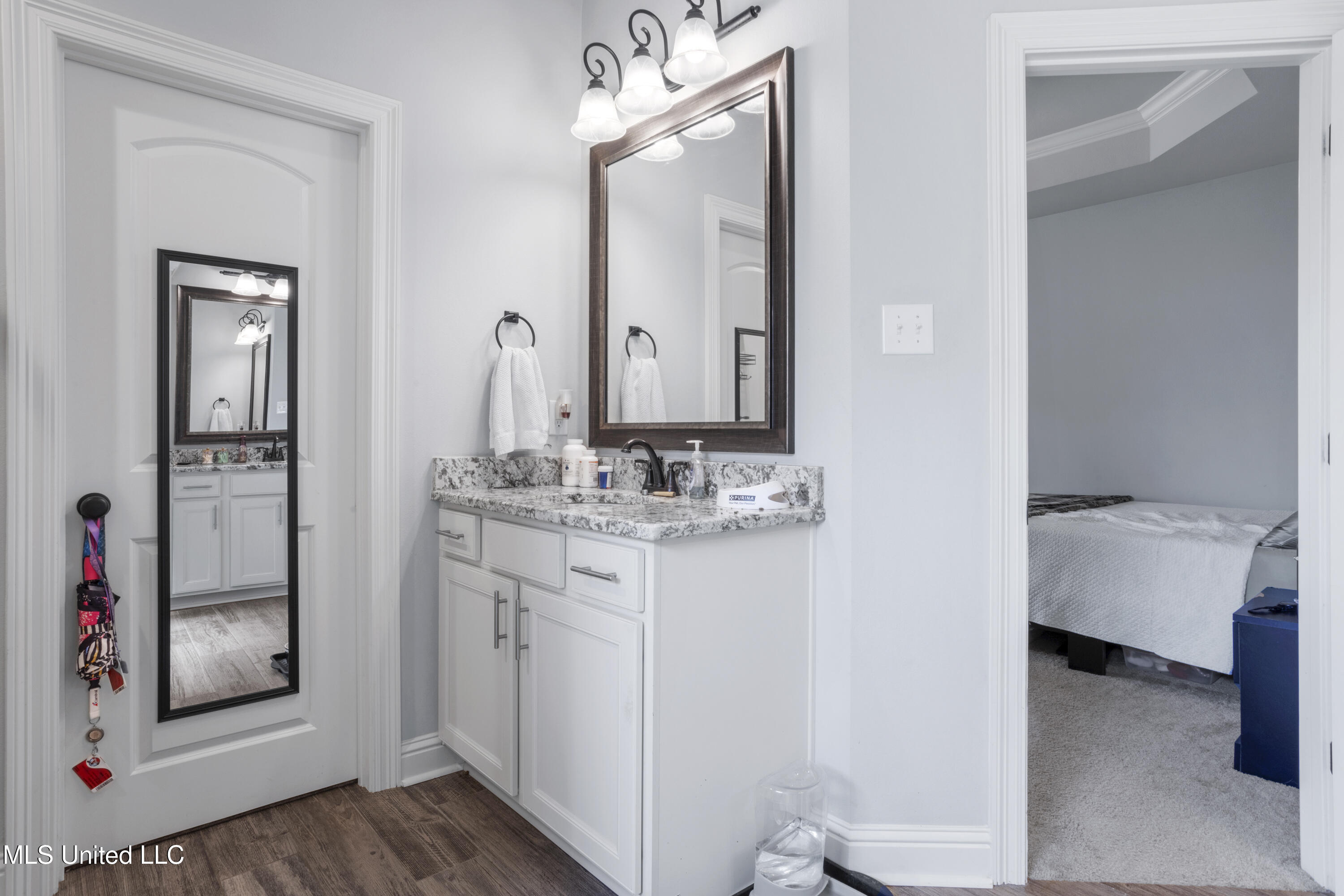 11829 Smokey Court