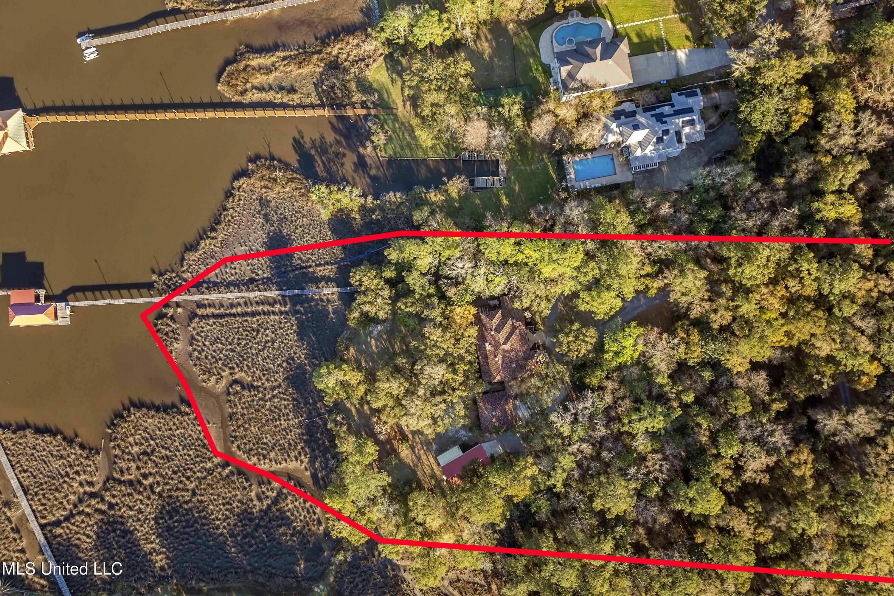 1105 Le Voyageur Drive