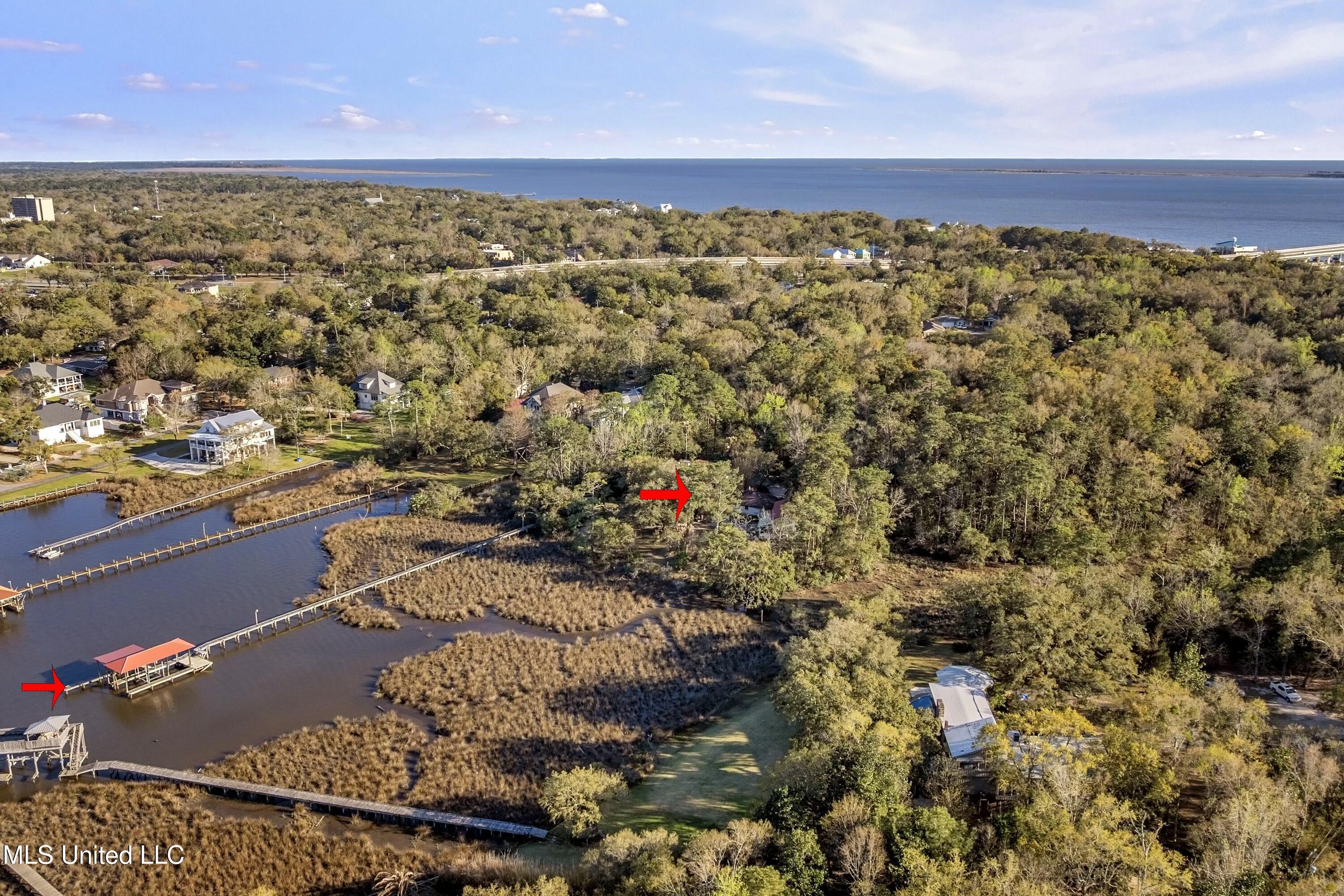 1105 Le Voyageur Drive