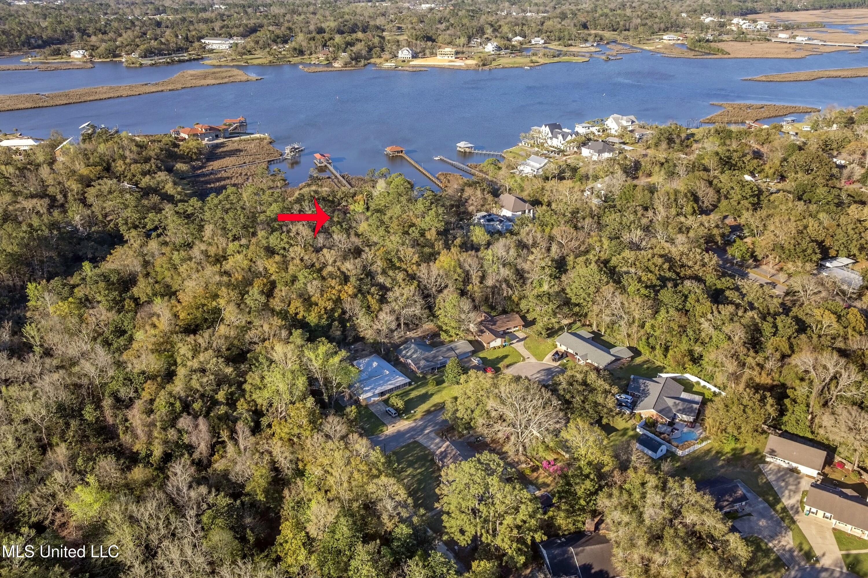 1105 Le Voyageur Drive