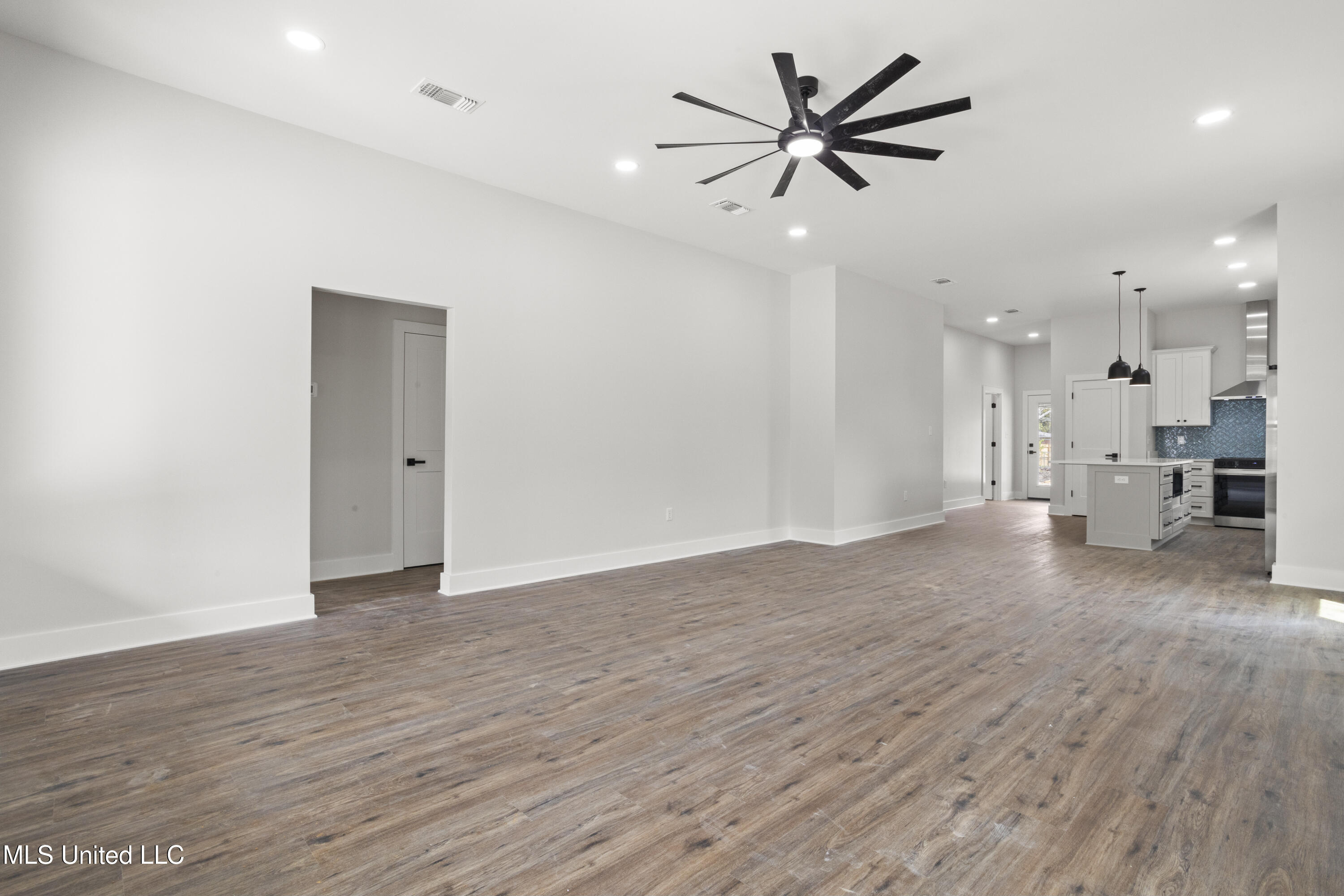 3712 Shamrock Court
