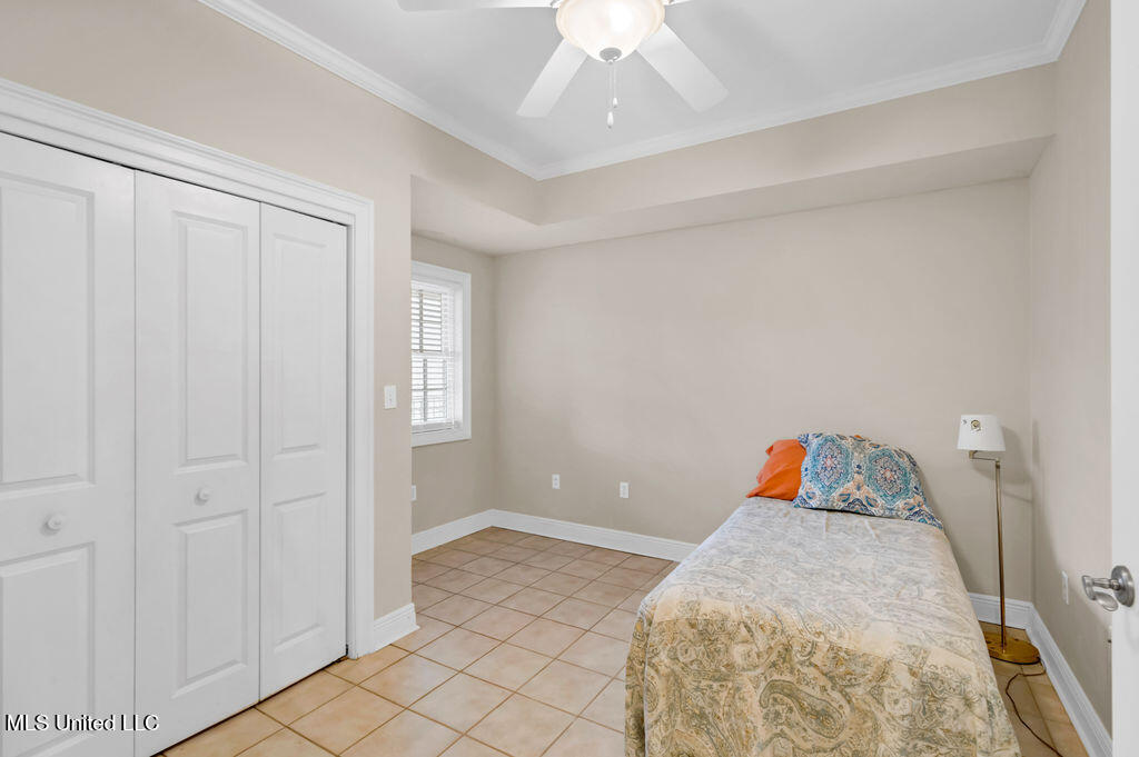 624 Camellia Pointe Boulevard
