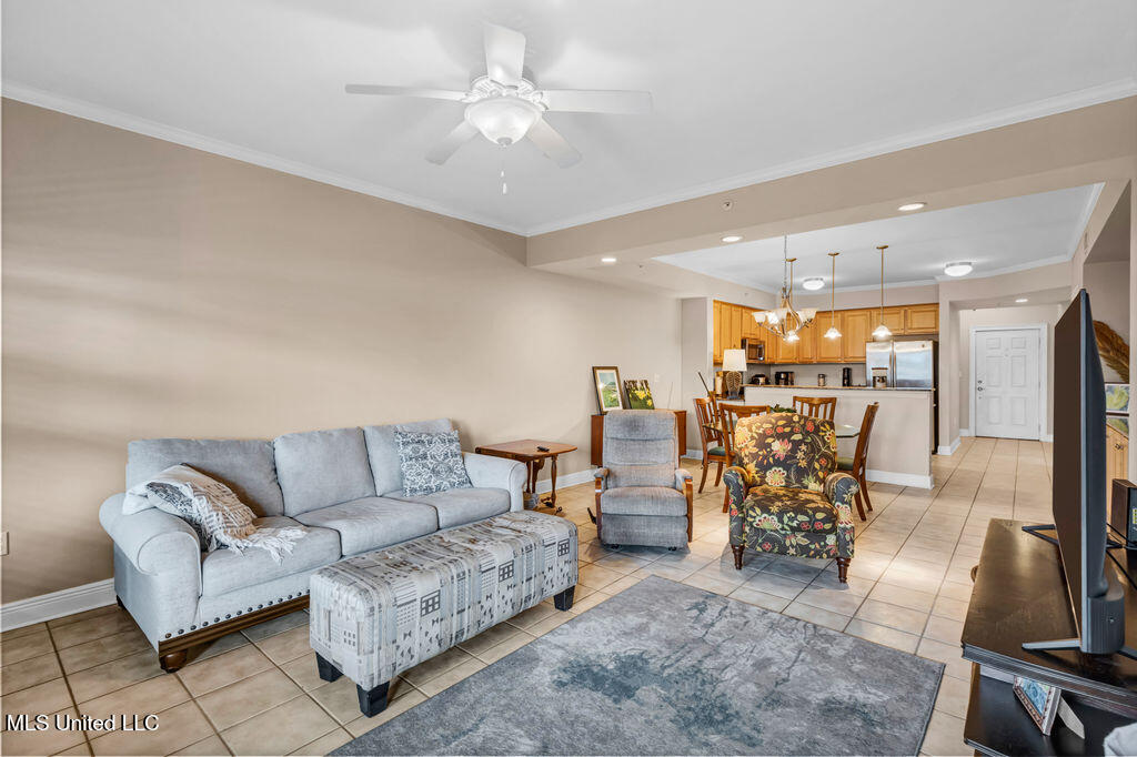 624 Camellia Pointe Boulevard