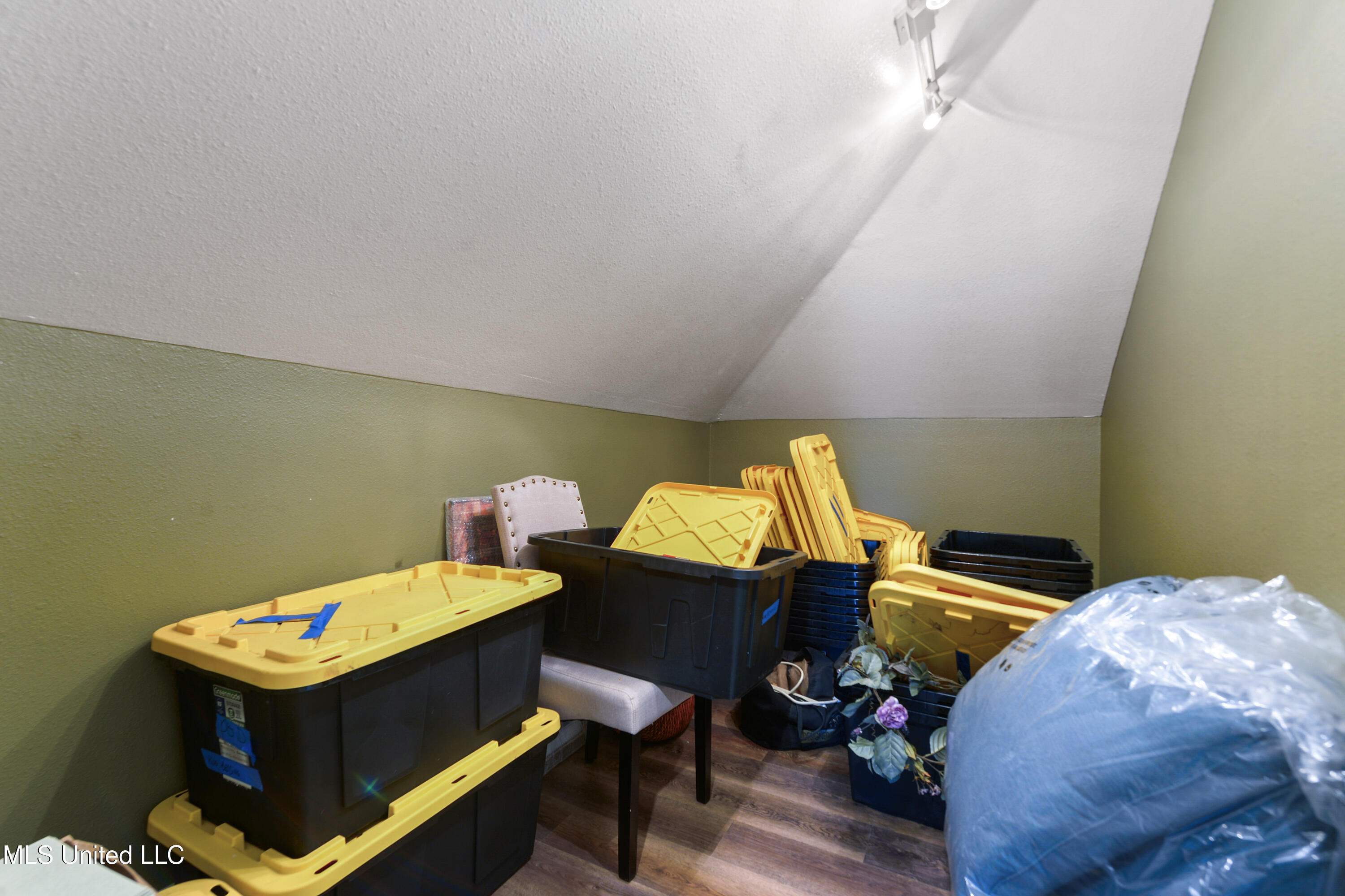 3100 Eagle Point Road