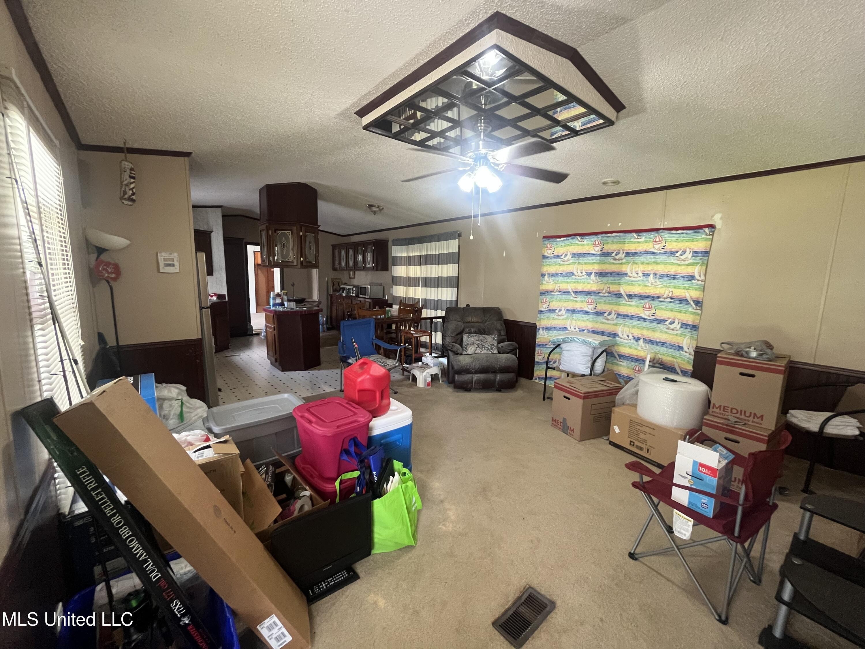 18246 Robin Oaks Drive