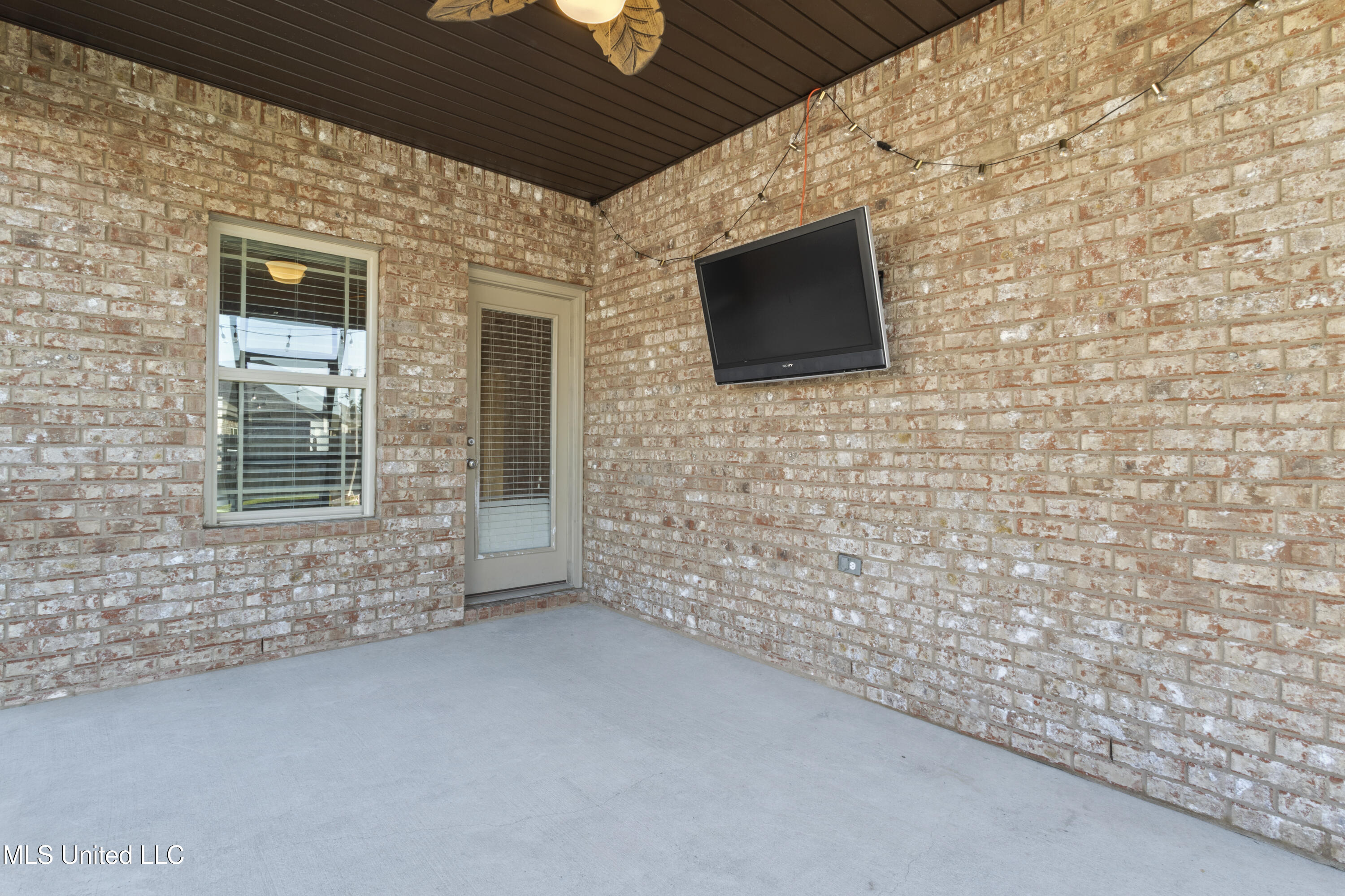 219 Sandy Drive
