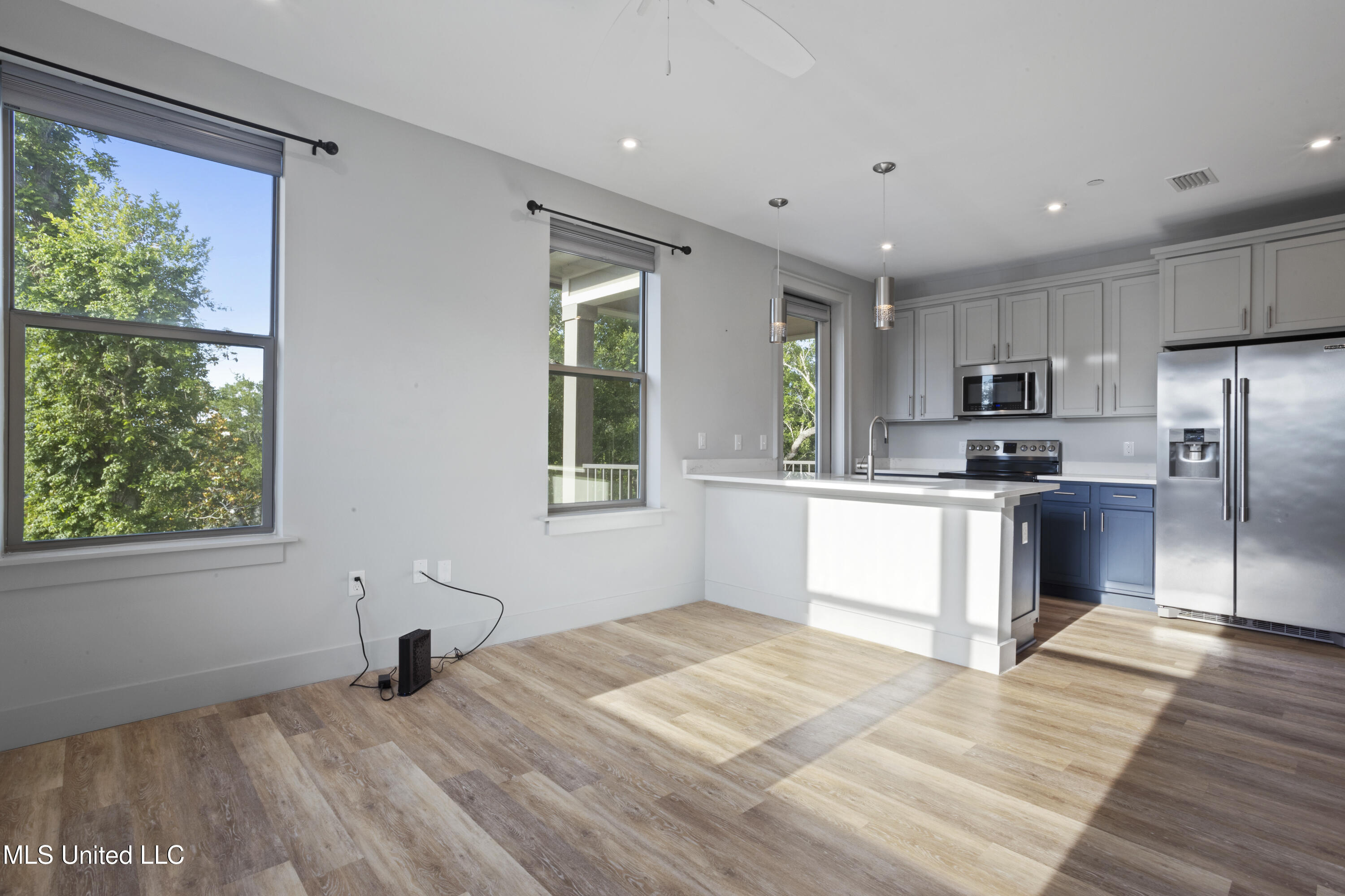 2501 Bienville Boulevard, 231