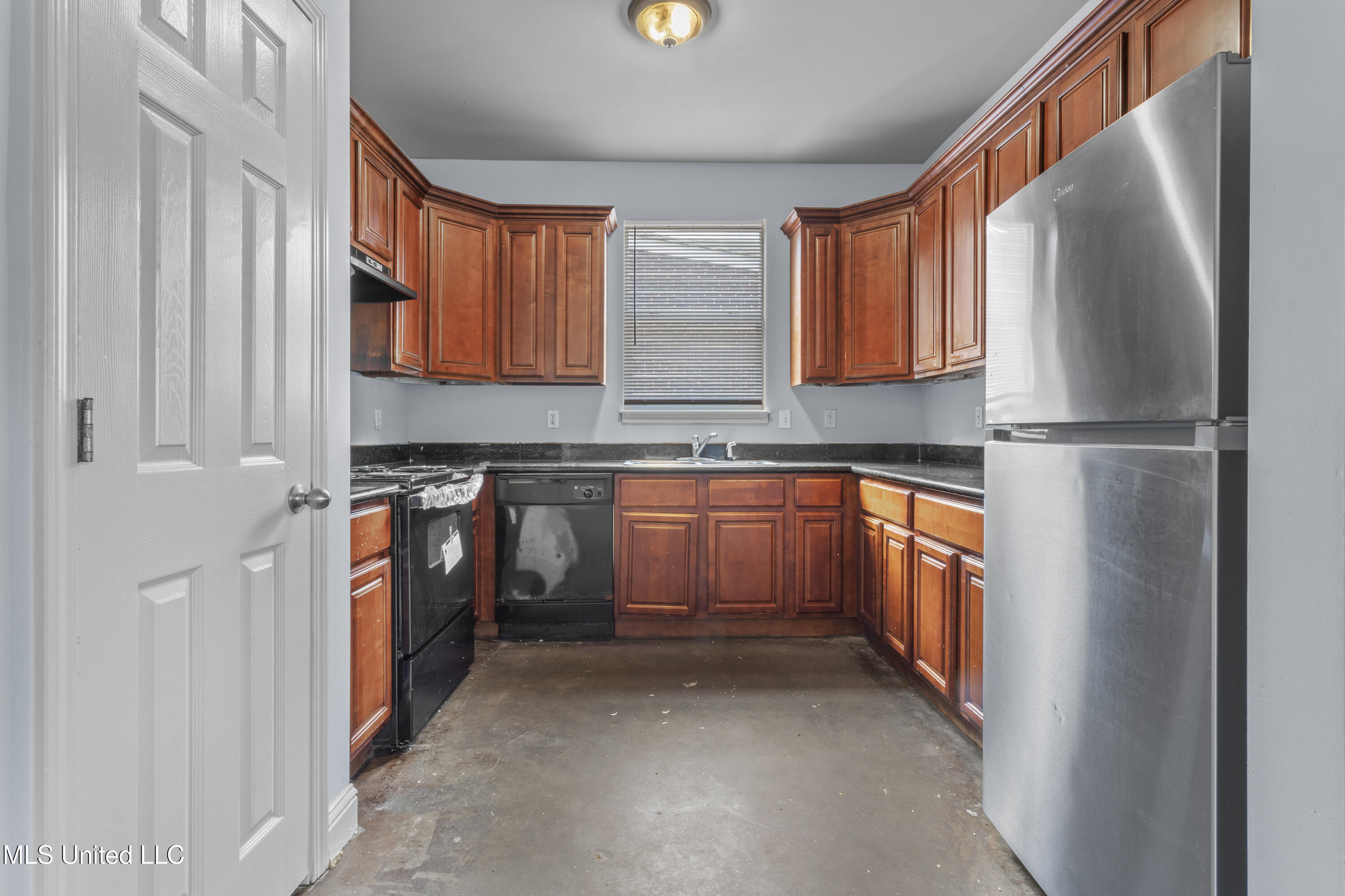 2948 Magnolia Court