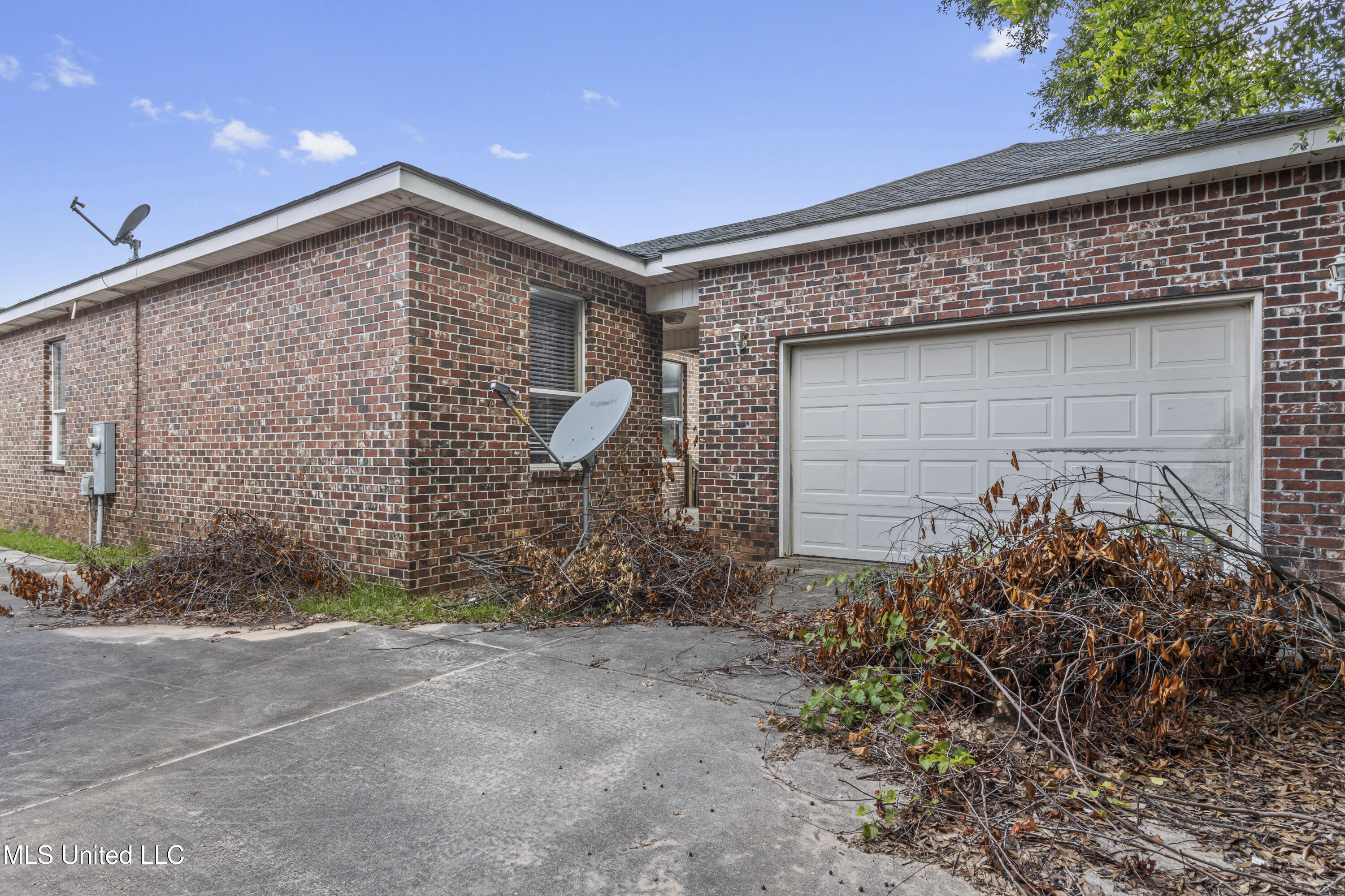 2948 Magnolia Court