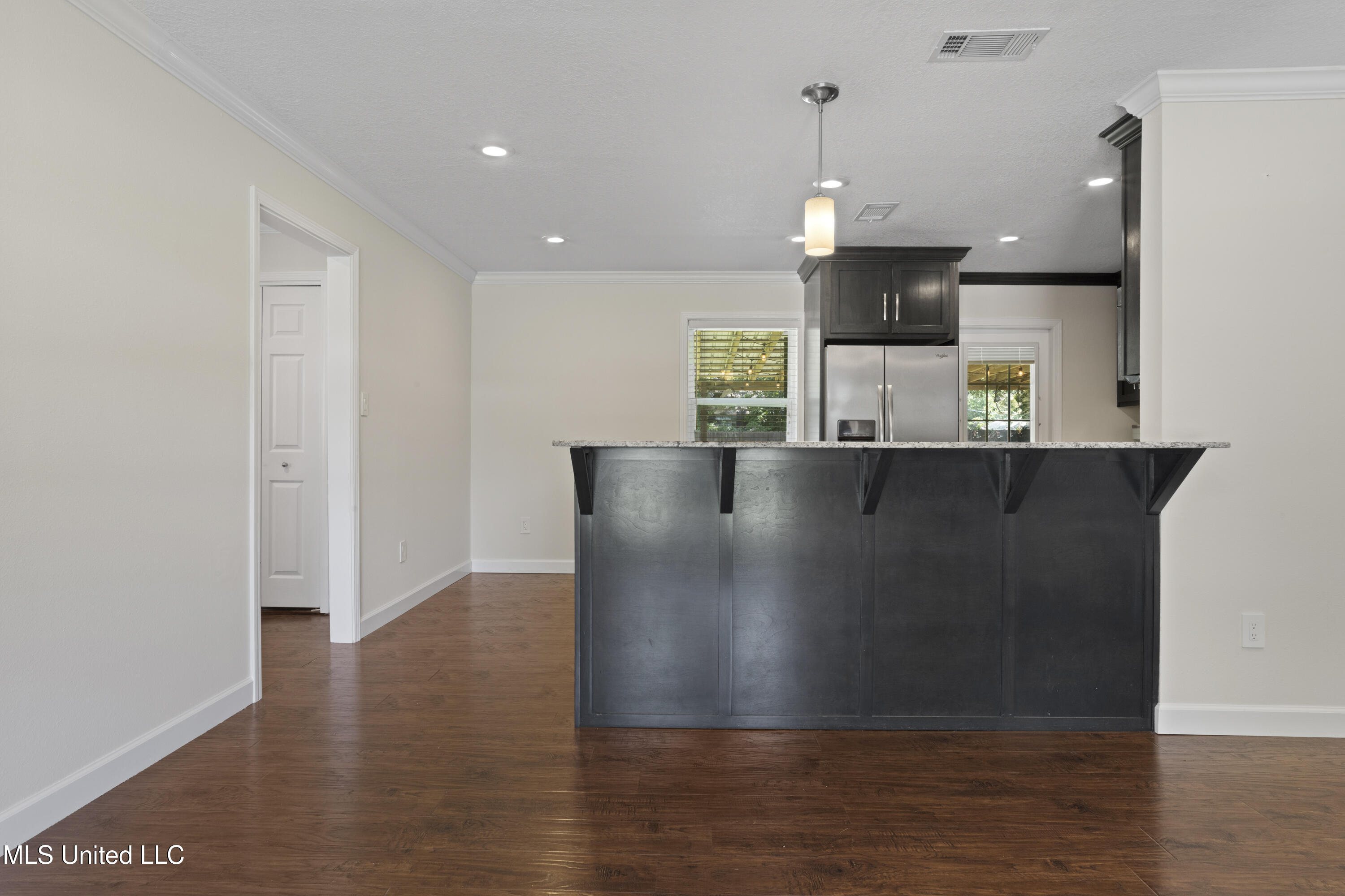 272 Holcomb Boulevard