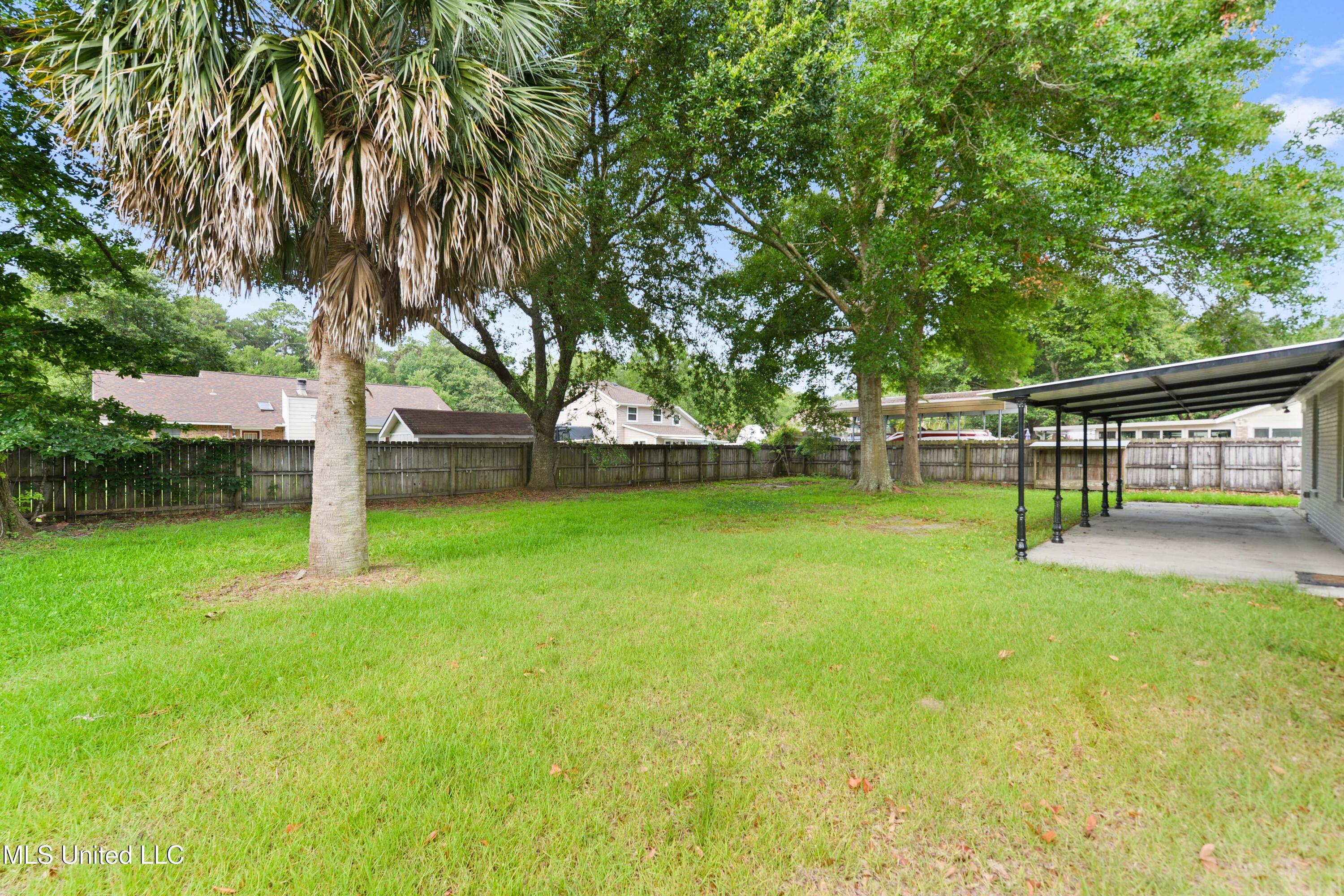 3106 Breezy Hill Lane