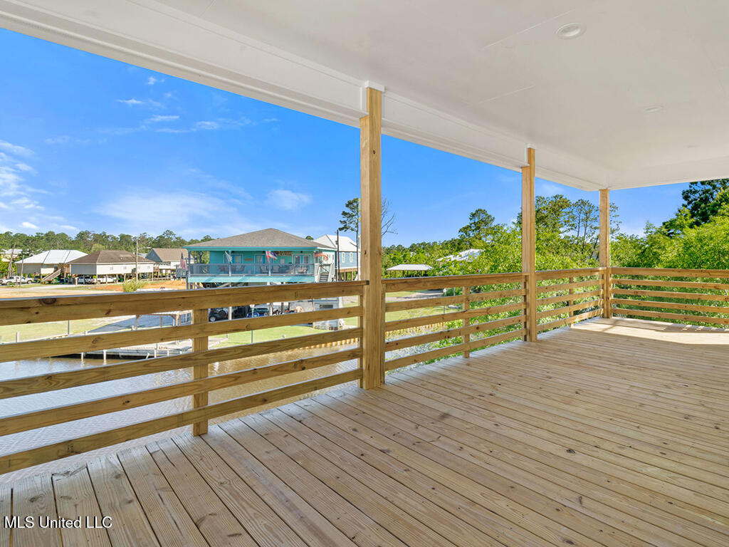 10064 E Bayou View Drive