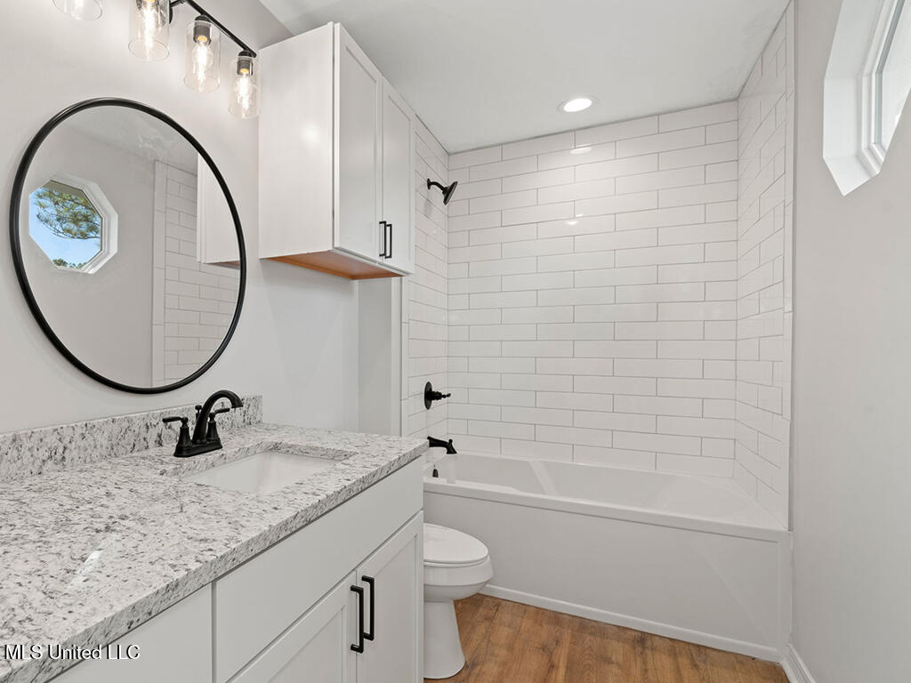 10064 E Bayou View Drive