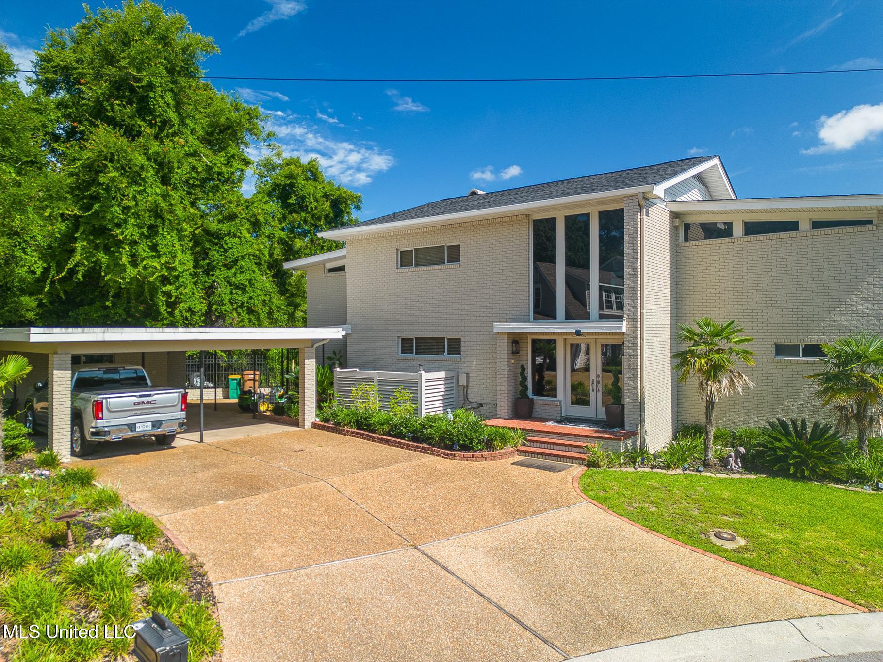 435 Christi Lane