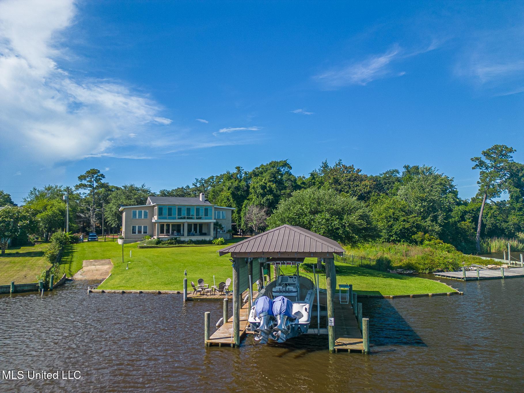 435 Christi Lane