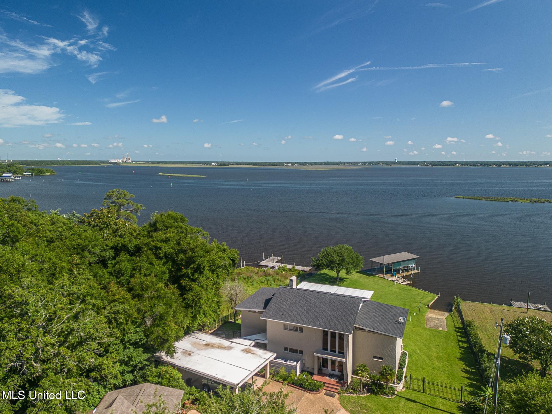 435 Christi Lane