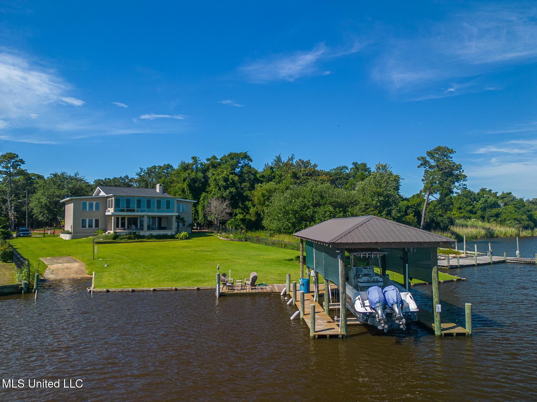 435 Christi Lane