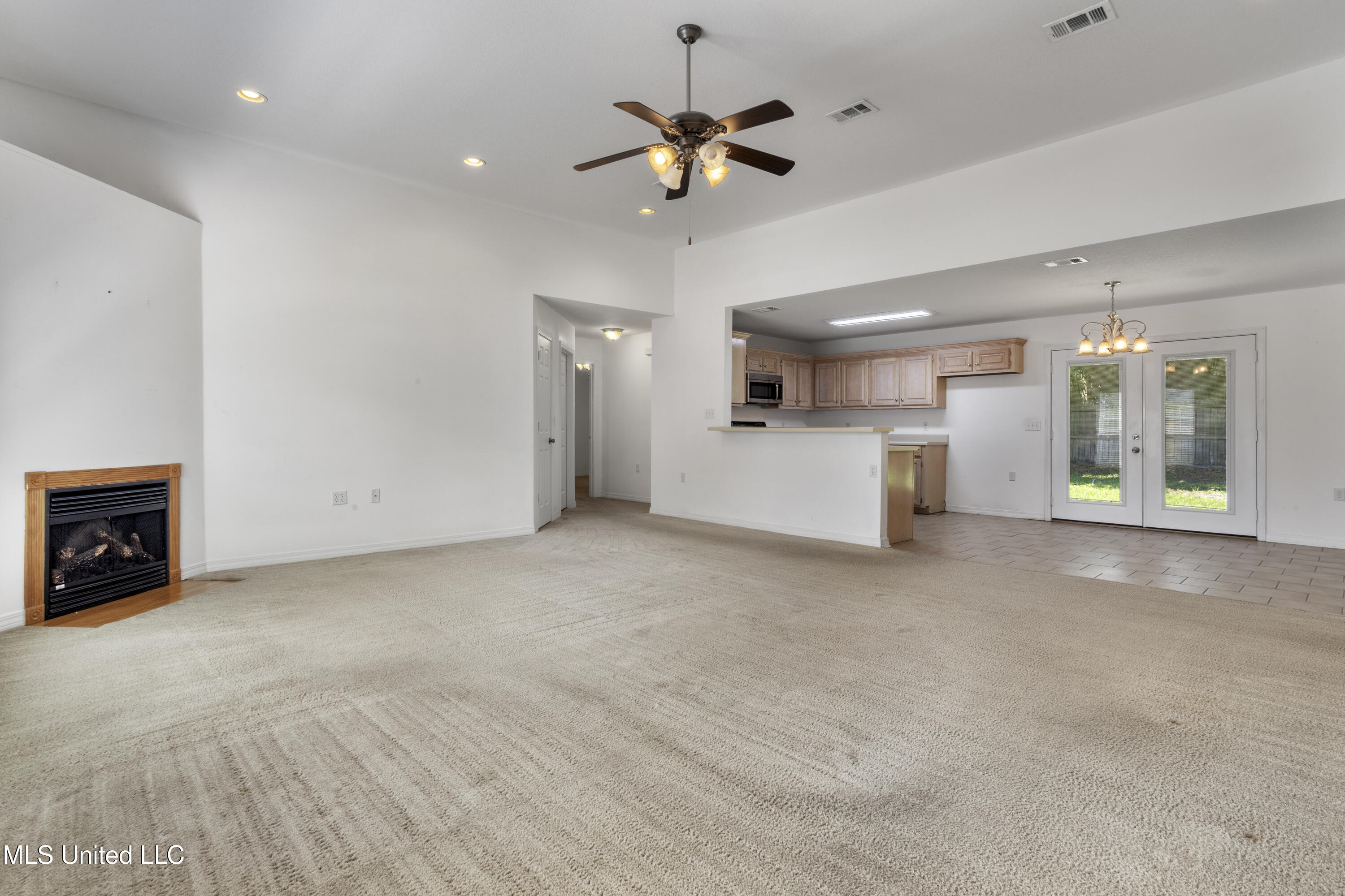 516 Hickory Drive