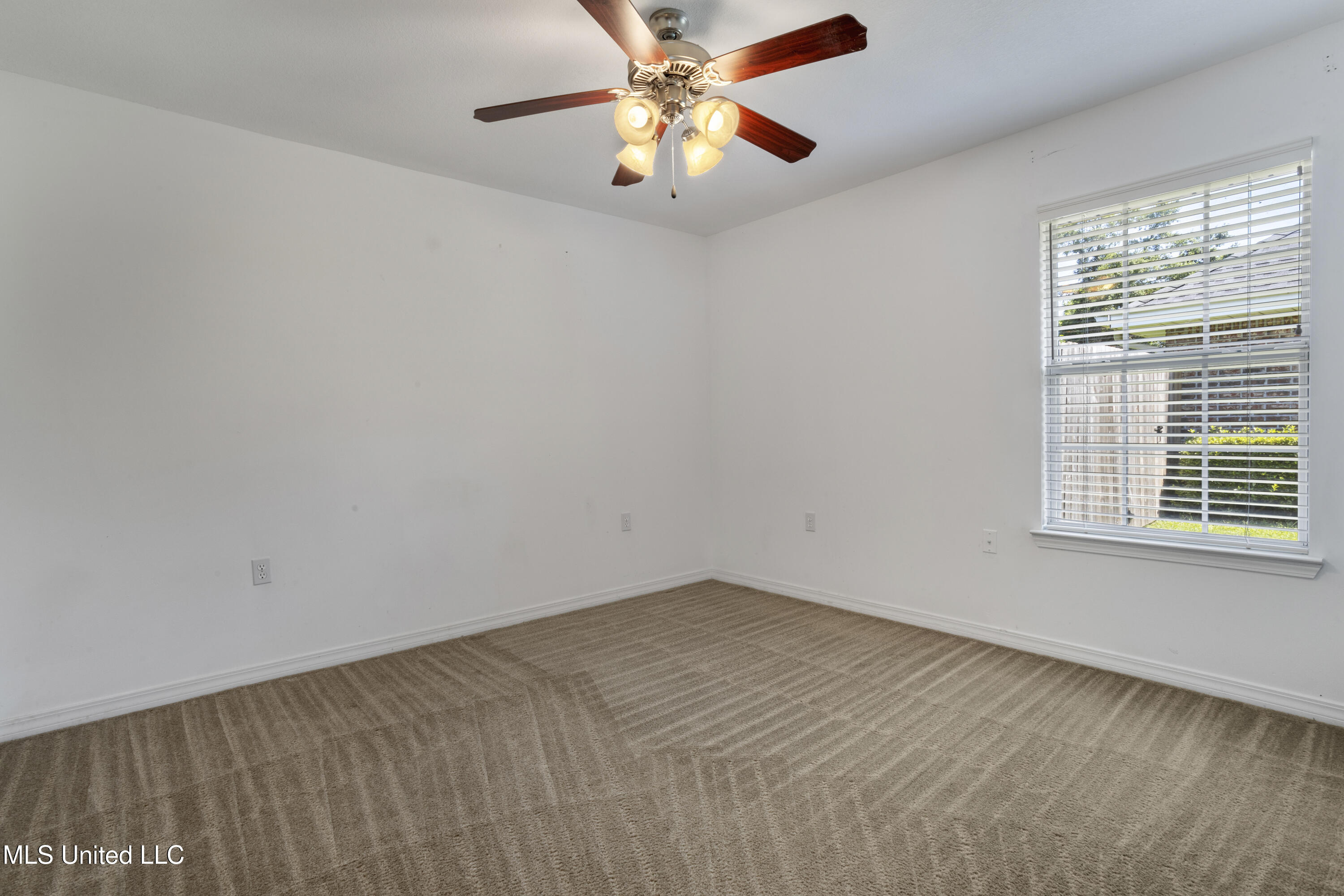 516 Hickory Drive