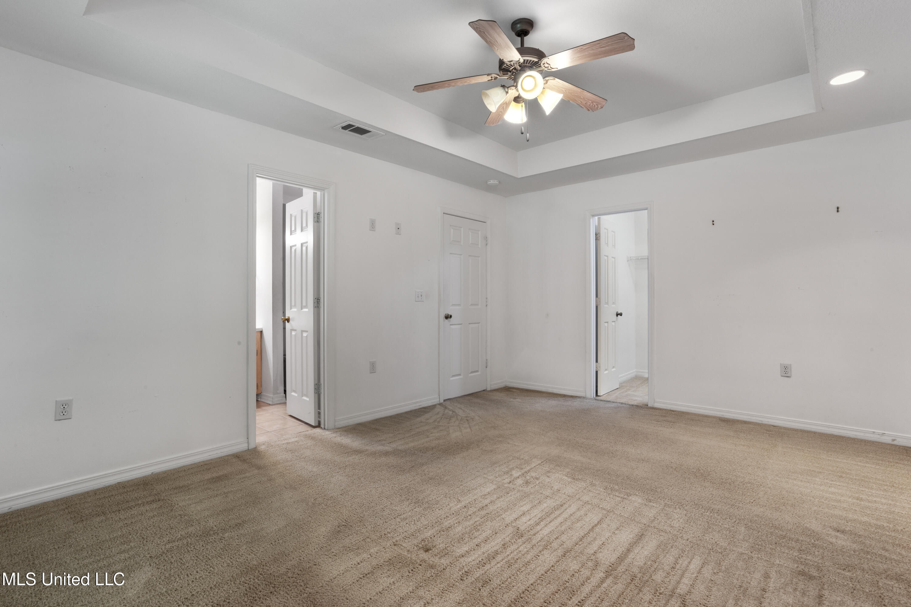 516 Hickory Drive