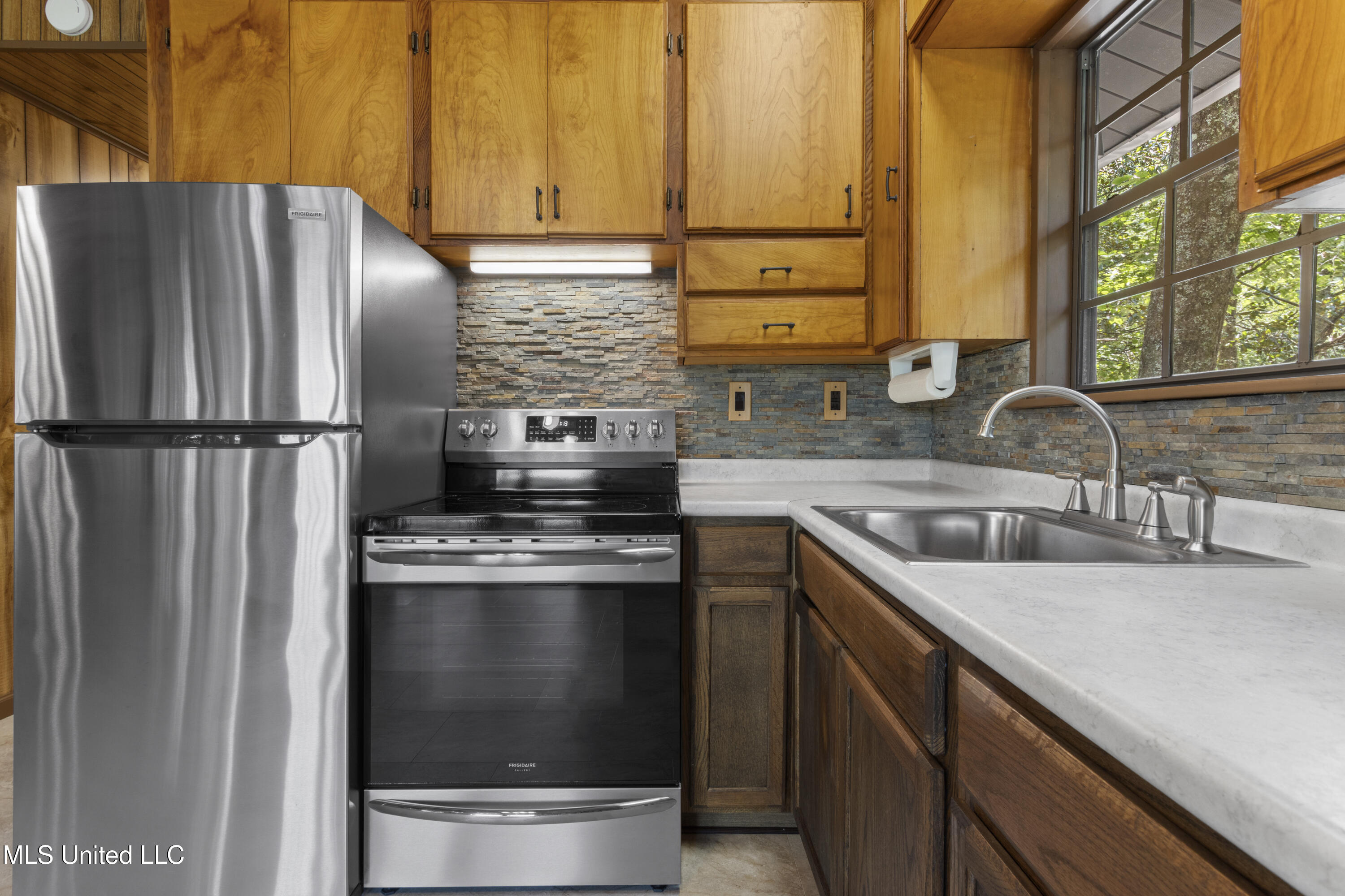 13005 Lamey Bridge Rd Road, D'Iberville