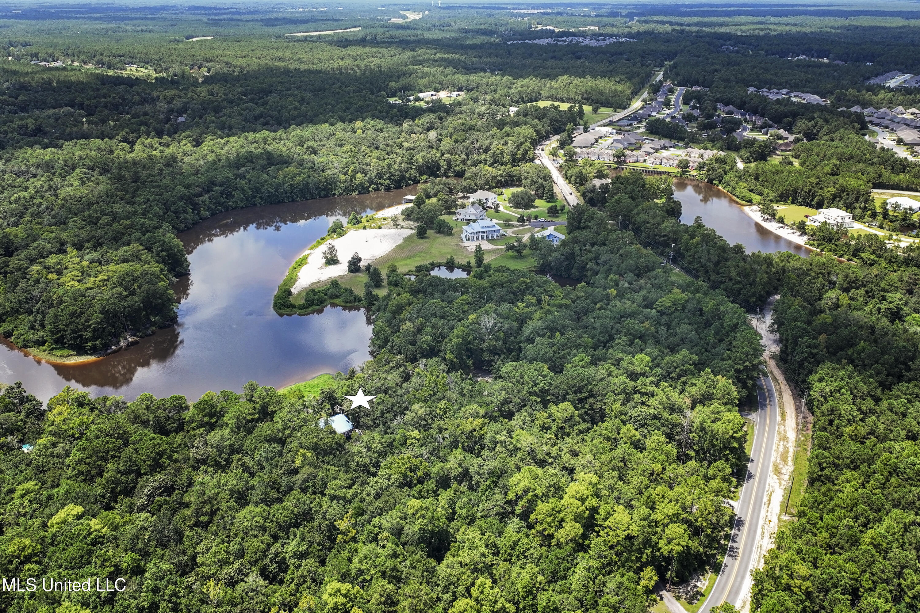 13005 Lamey Bridge Rd Road, D'Iberville