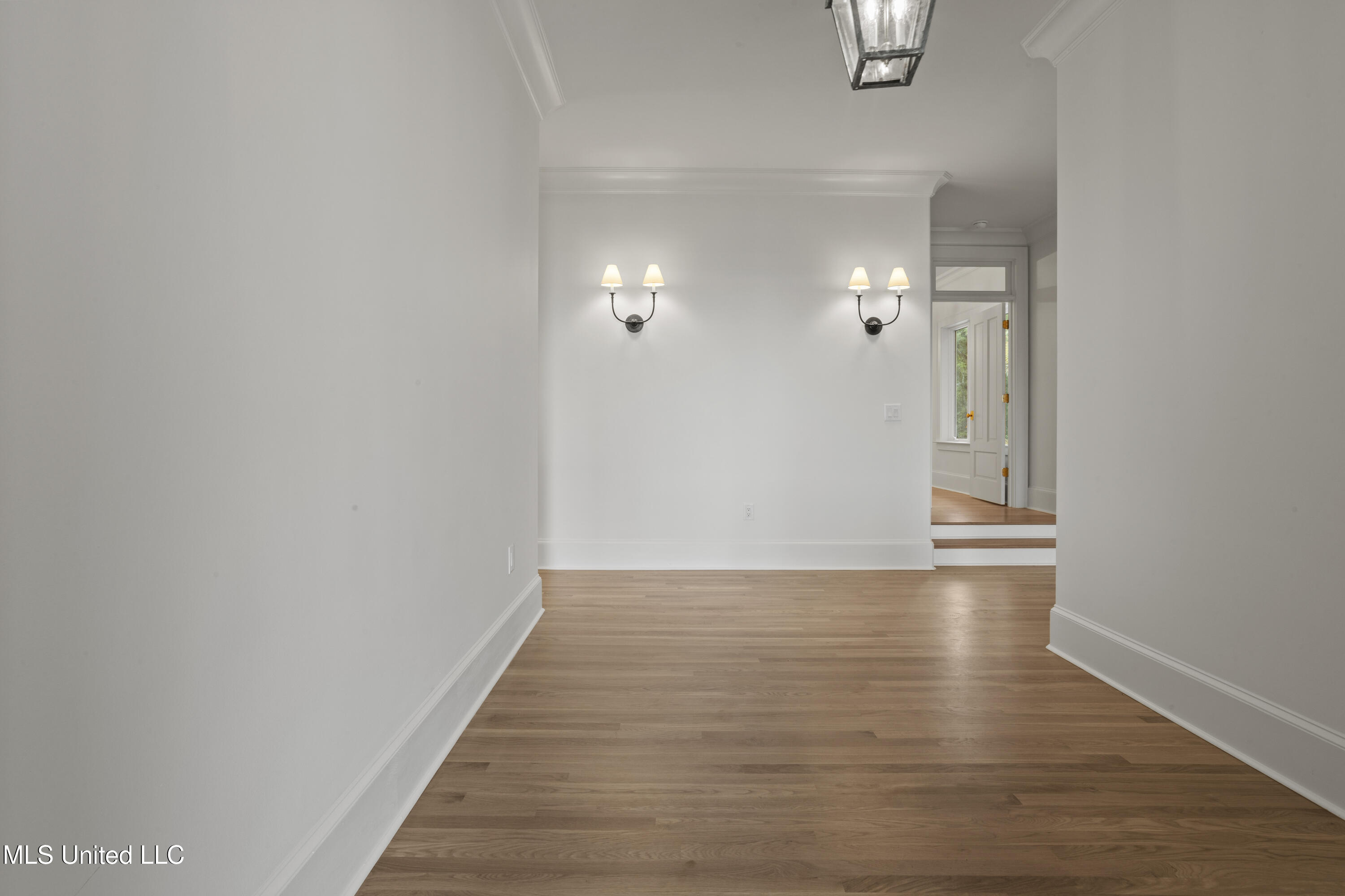 3007 Beach Boulevard