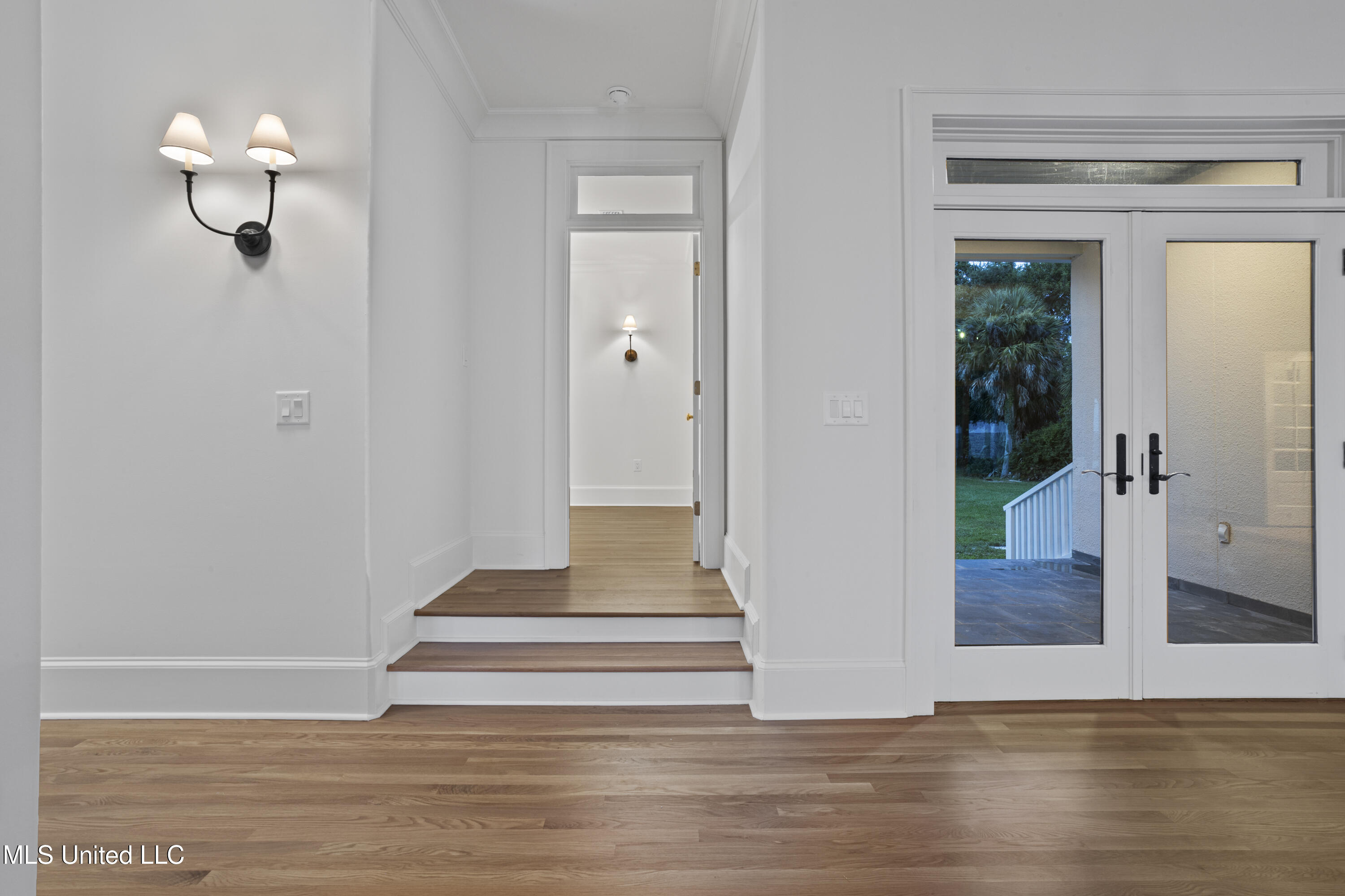 3007 Beach Boulevard