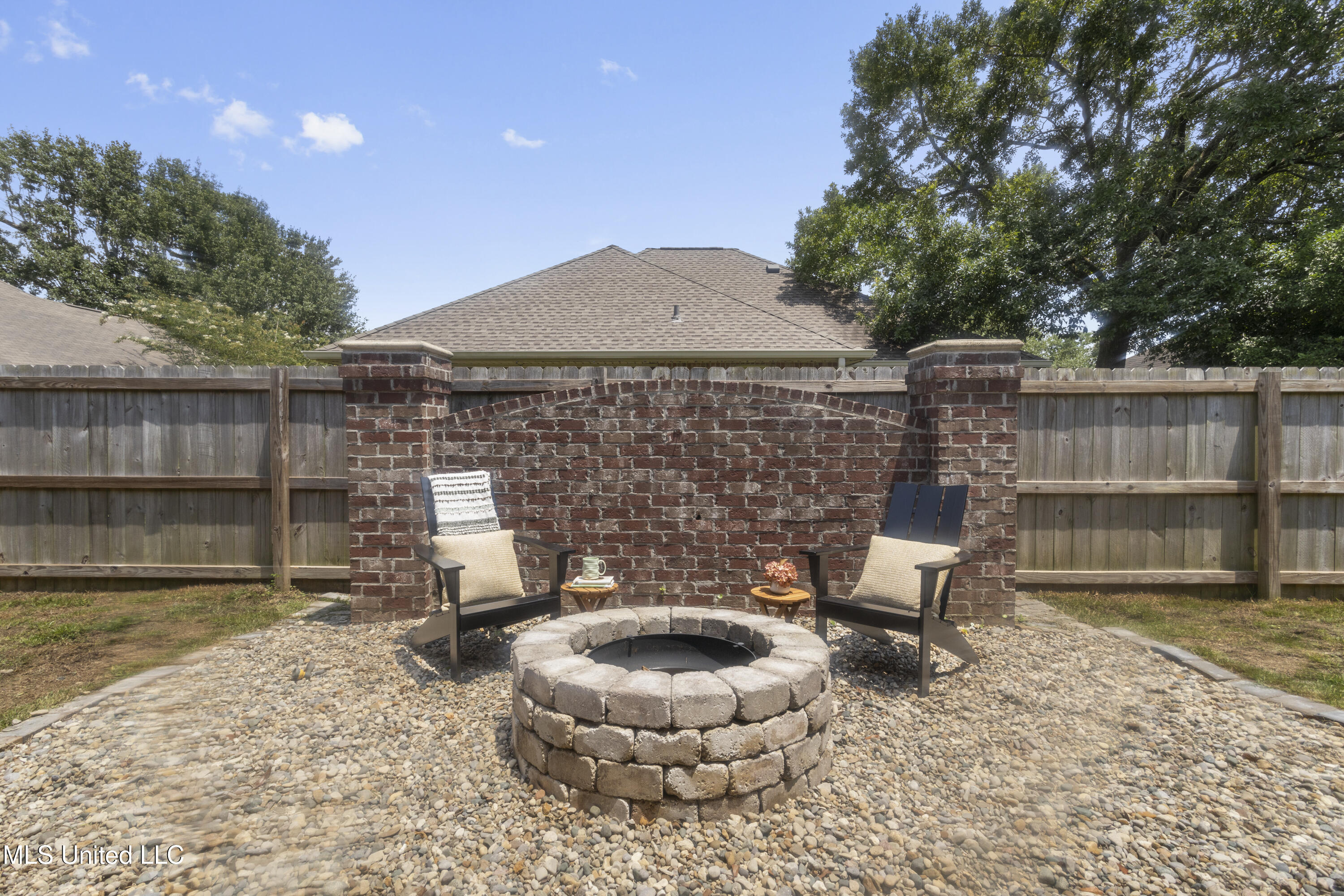 13728 Ridgehaven Way