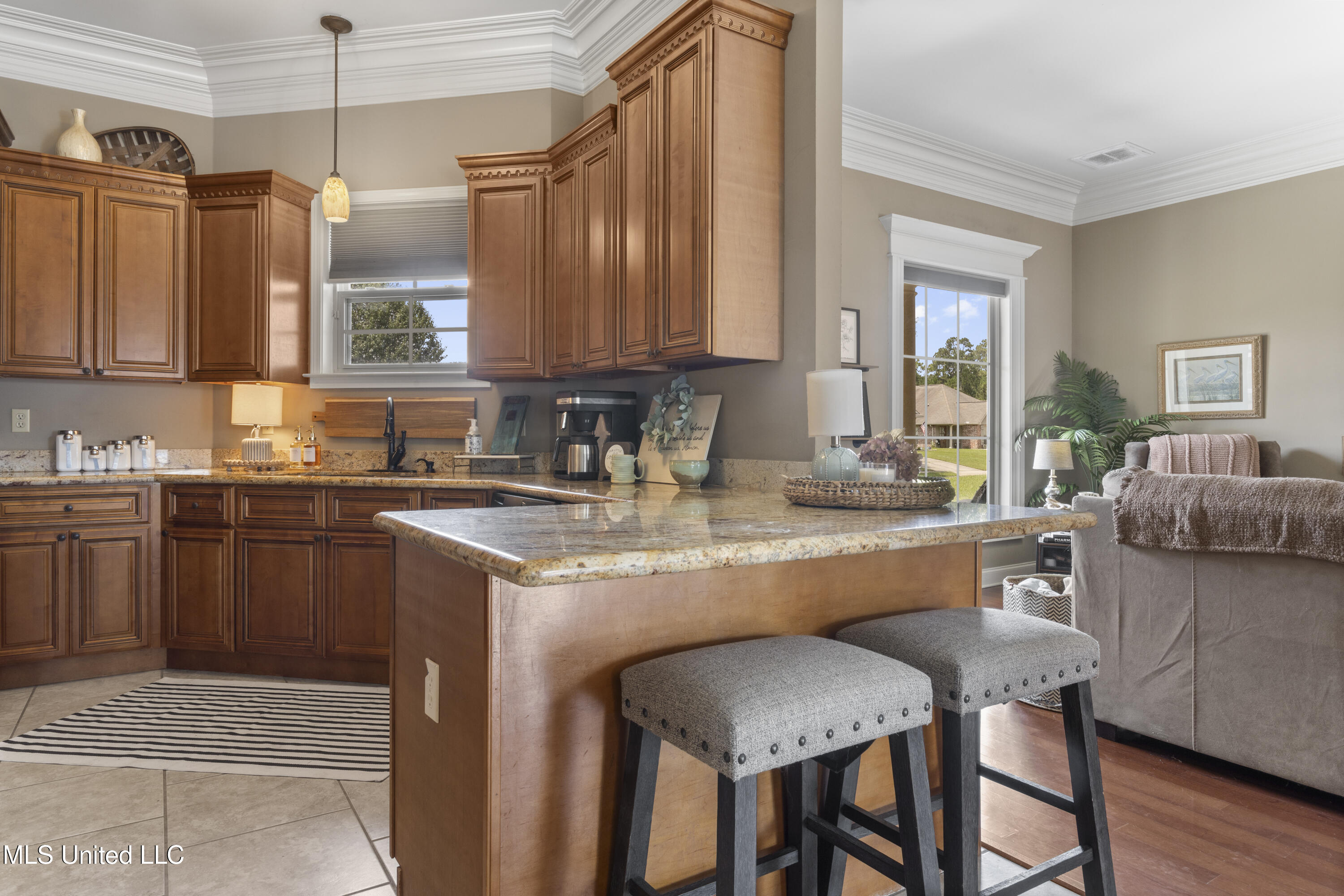 13728 Ridgehaven Way