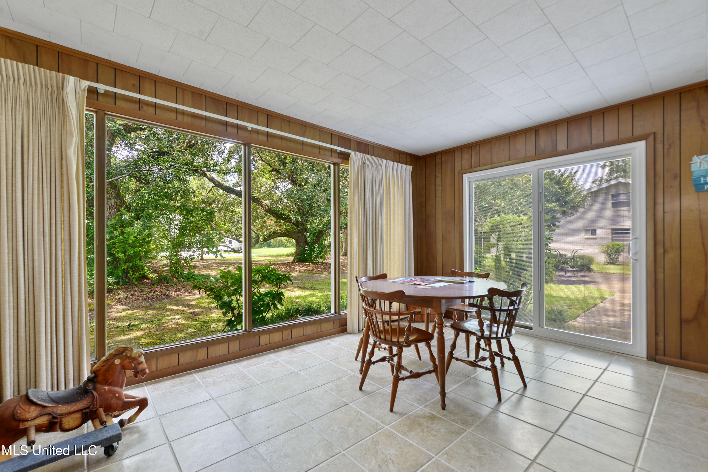 13821 E. El Bonita Drive