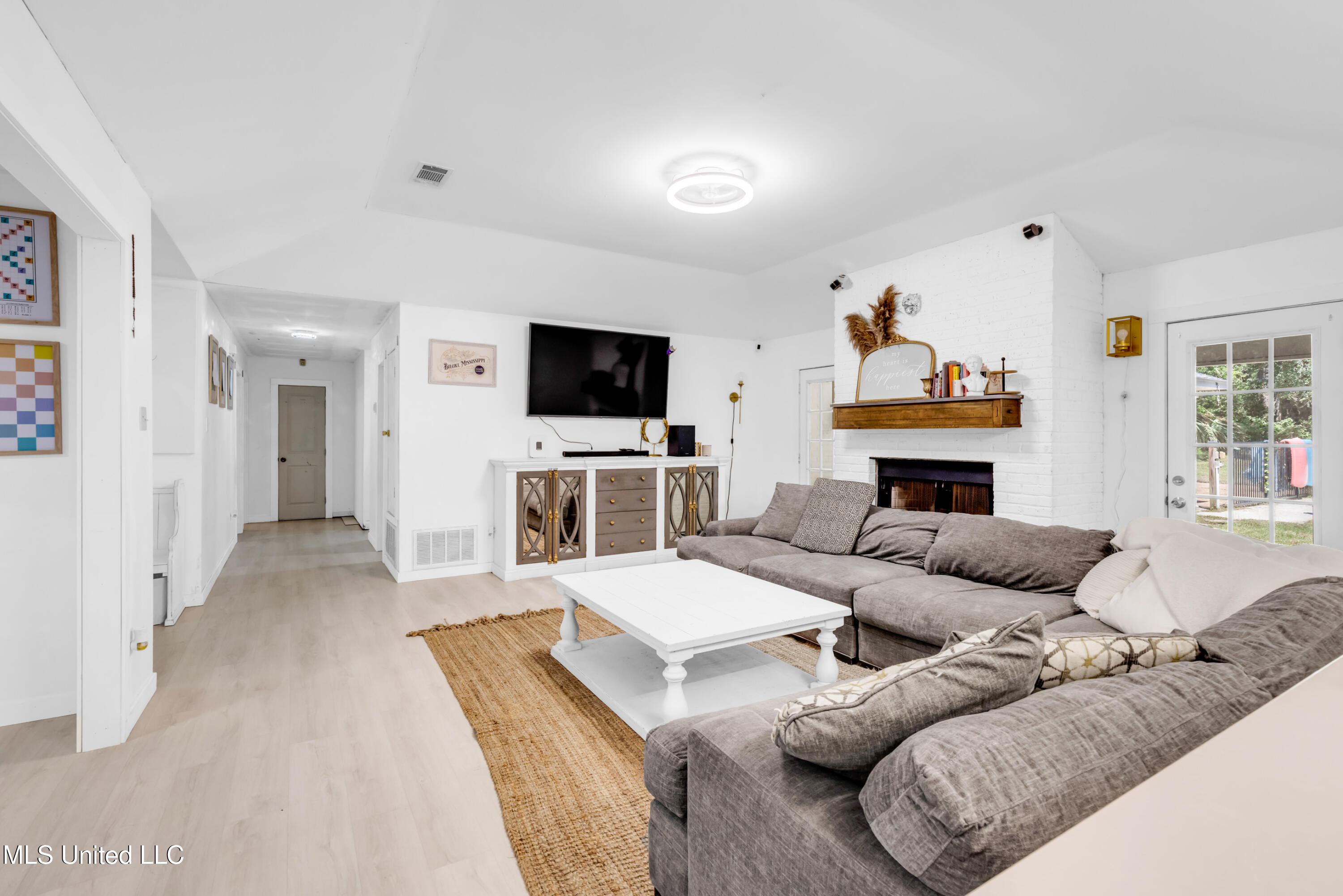 11512 Holly Bluff Circle